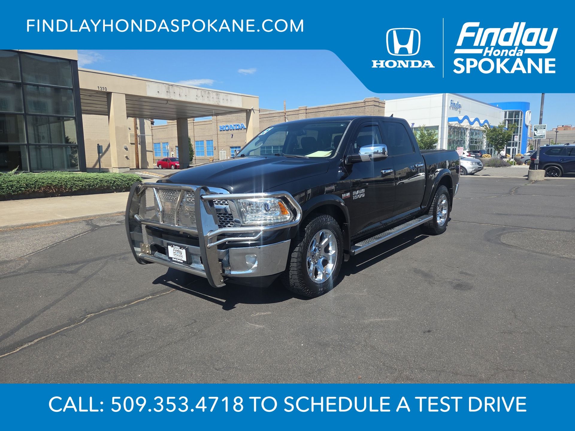 2015 RAM 1500 Laramie Crew Cab 4WD