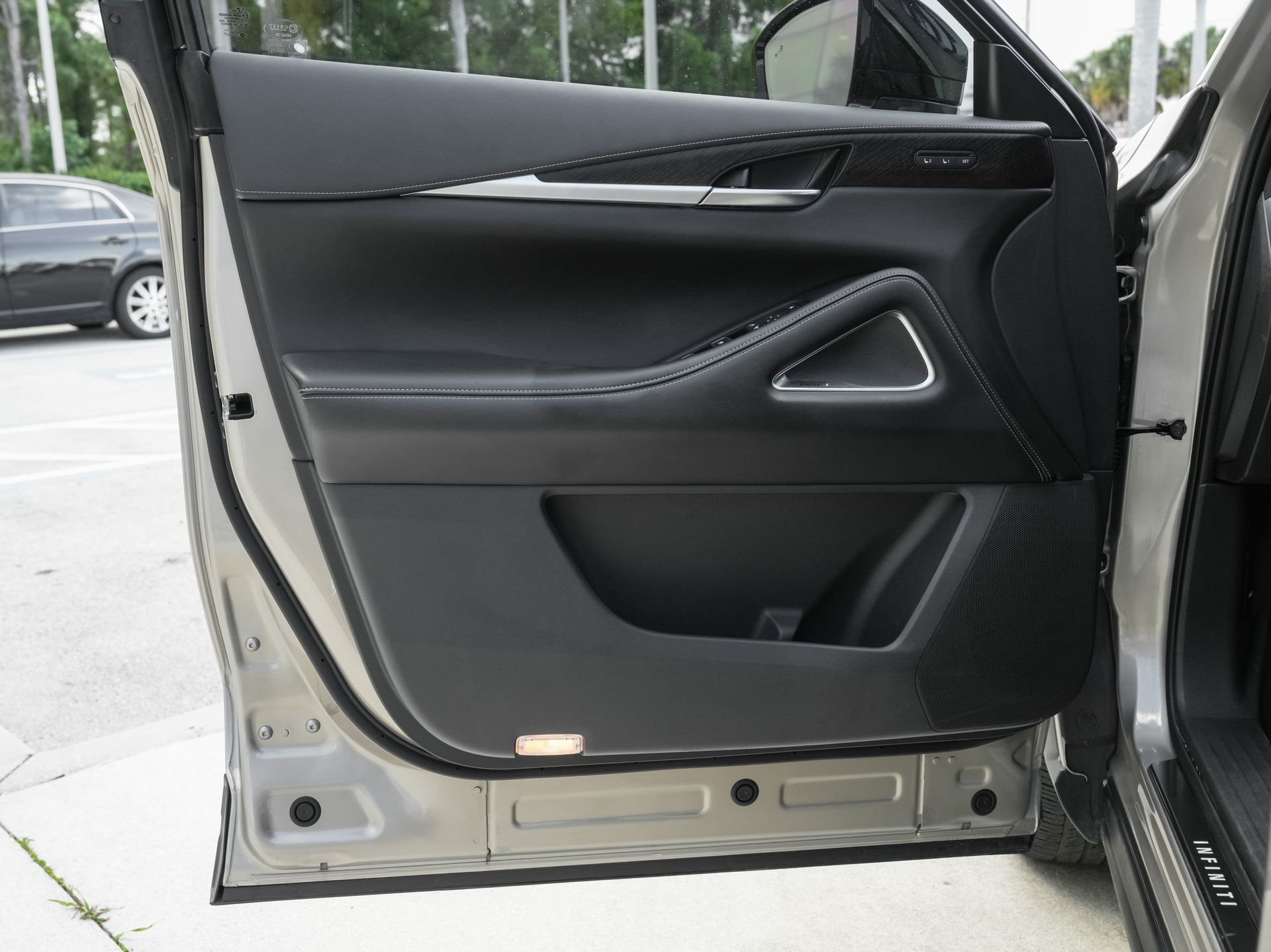 2025 INFINITI QX60 SENSORY - Photo 31