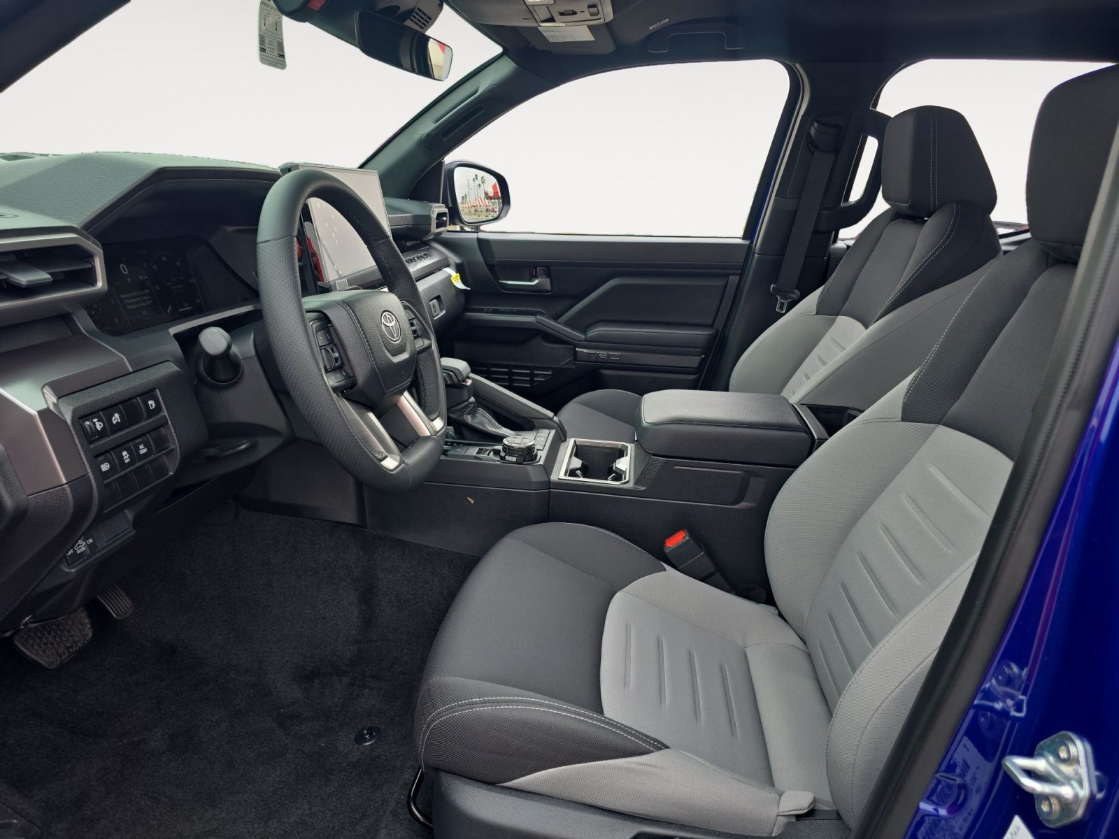 2025 Toyota Tacoma TRD Off Road - Photo 9