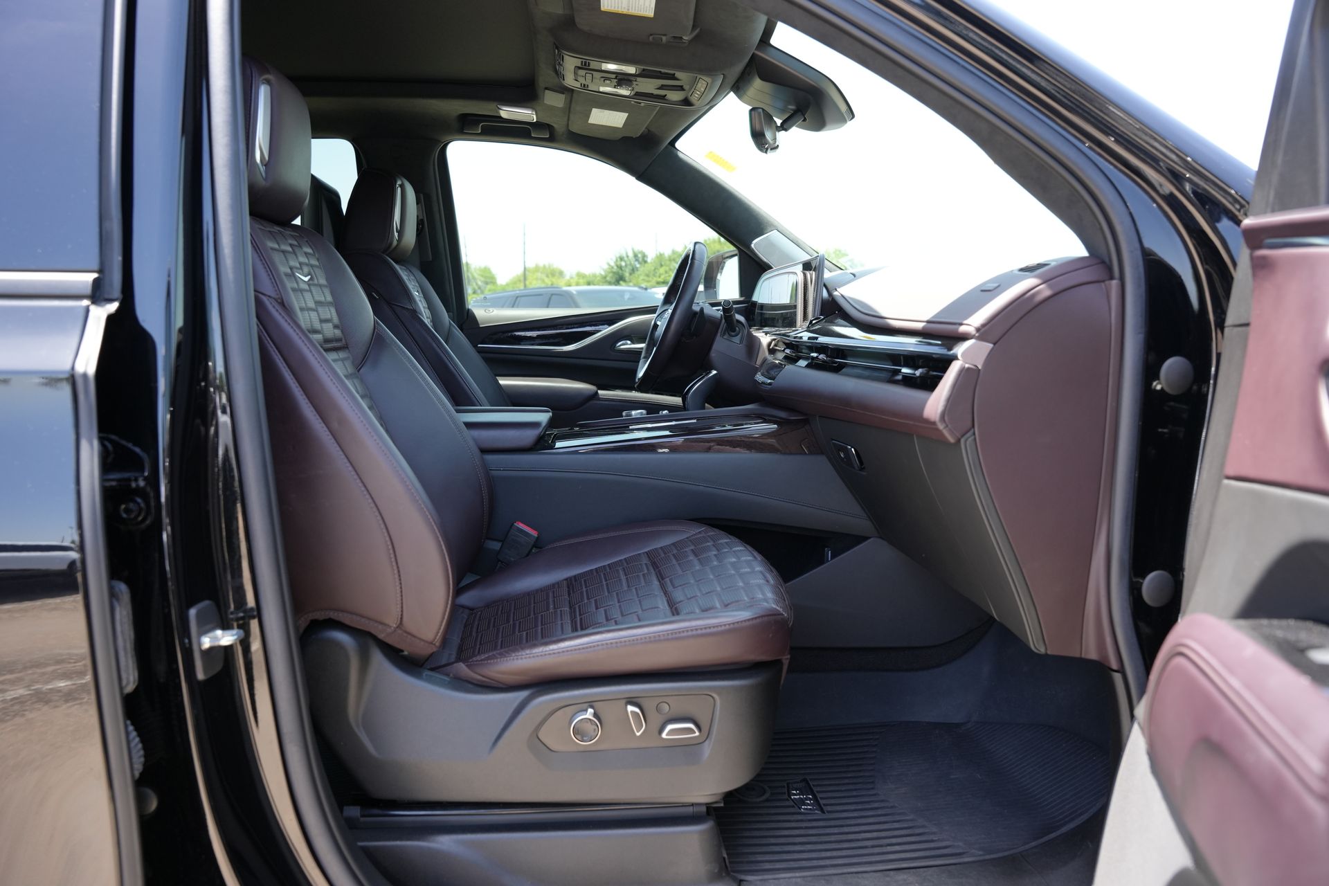 2022 Cadillac Escalade Sport Platinum Black at Bayway Cadillac Southwest