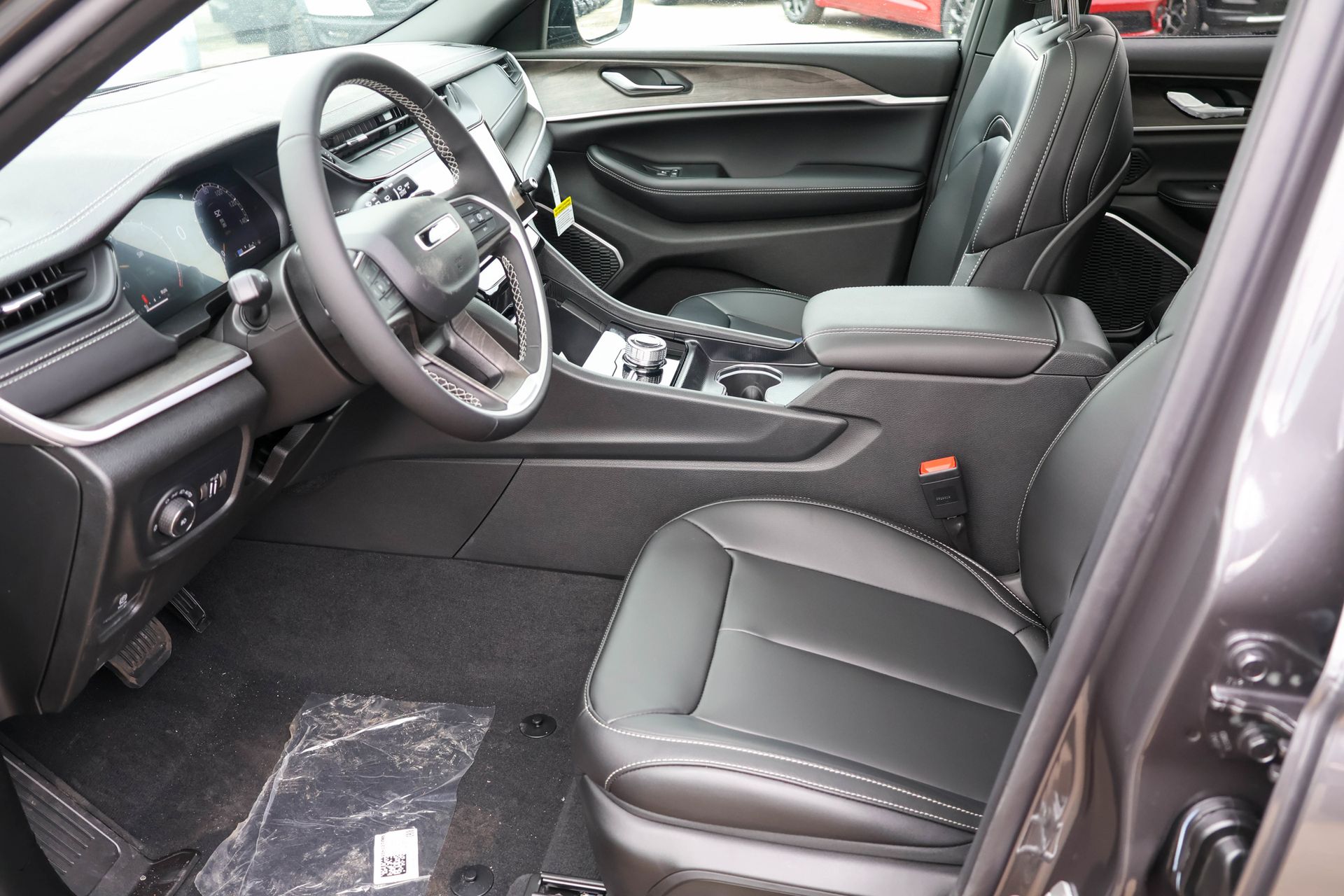 2026 JEEP GRAND CHEROKEE L - Image 5