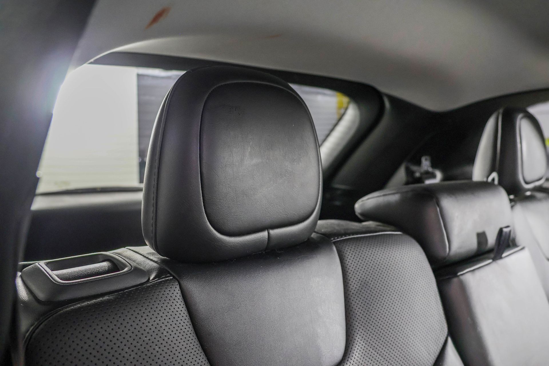 2022 JEEP CHEROKEE - Image 38