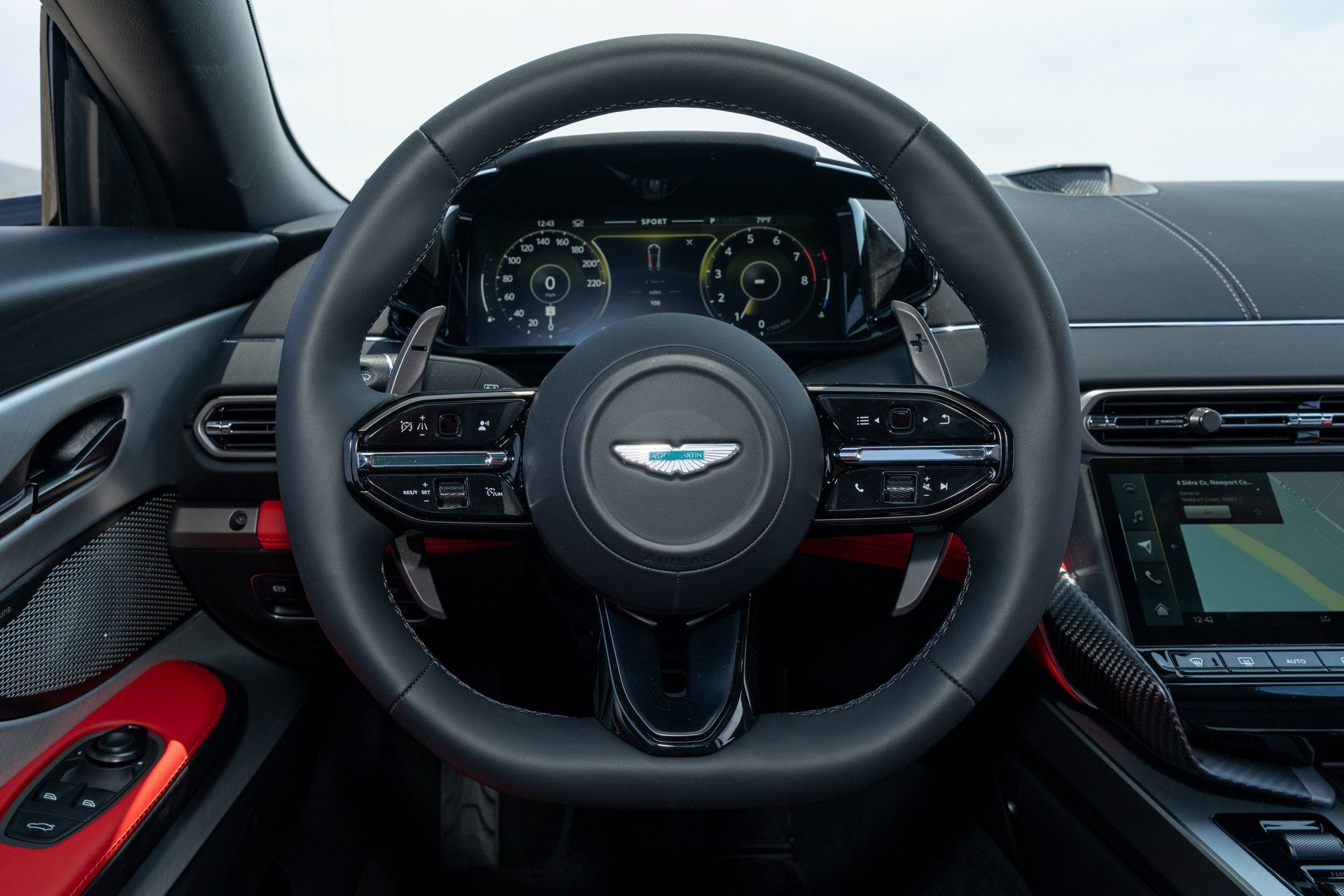 2025 Aston Martin Vanquish Base - Photo 20