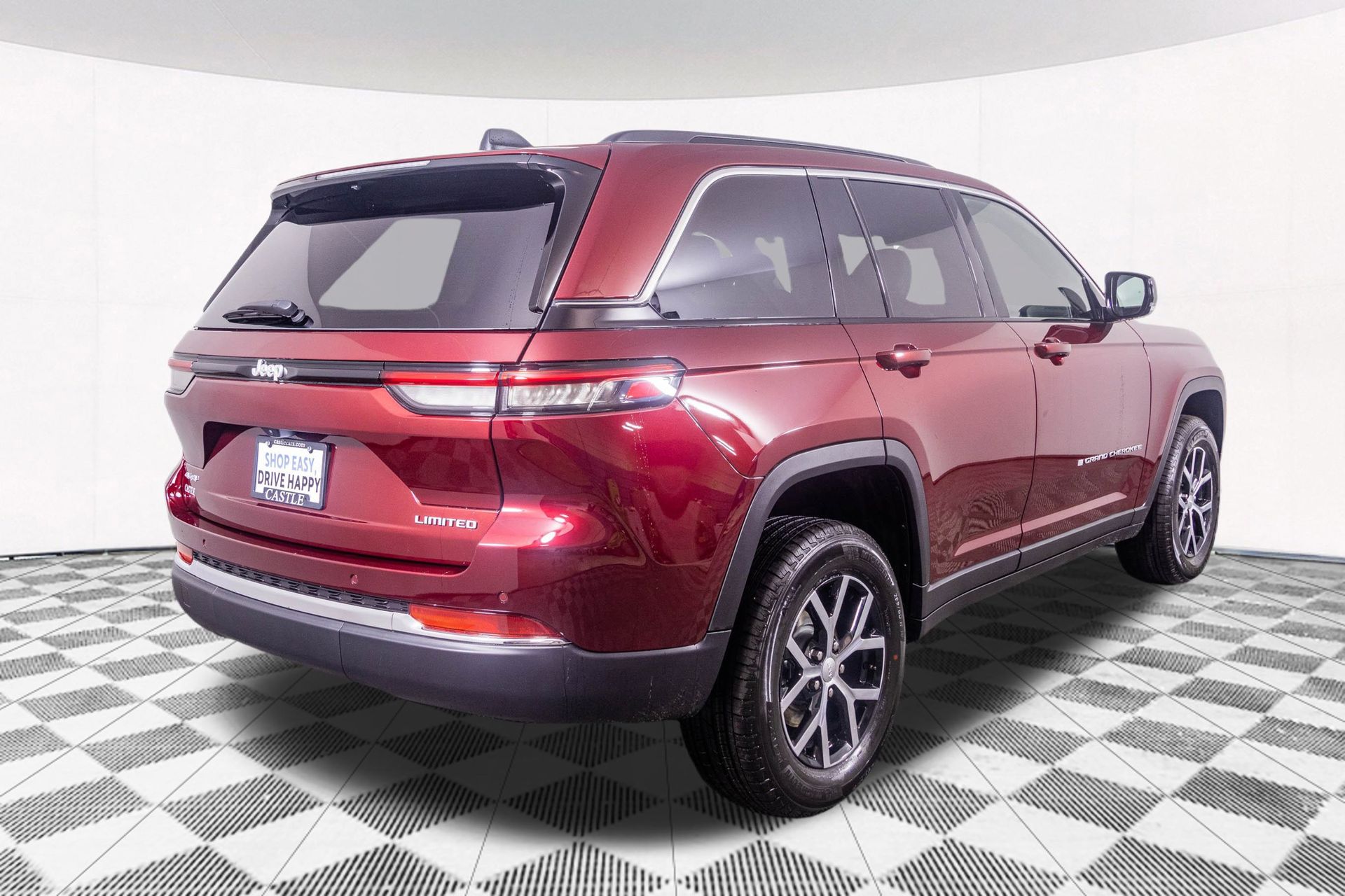 2025 JEEP GRAND CHEROKEE - Image 9