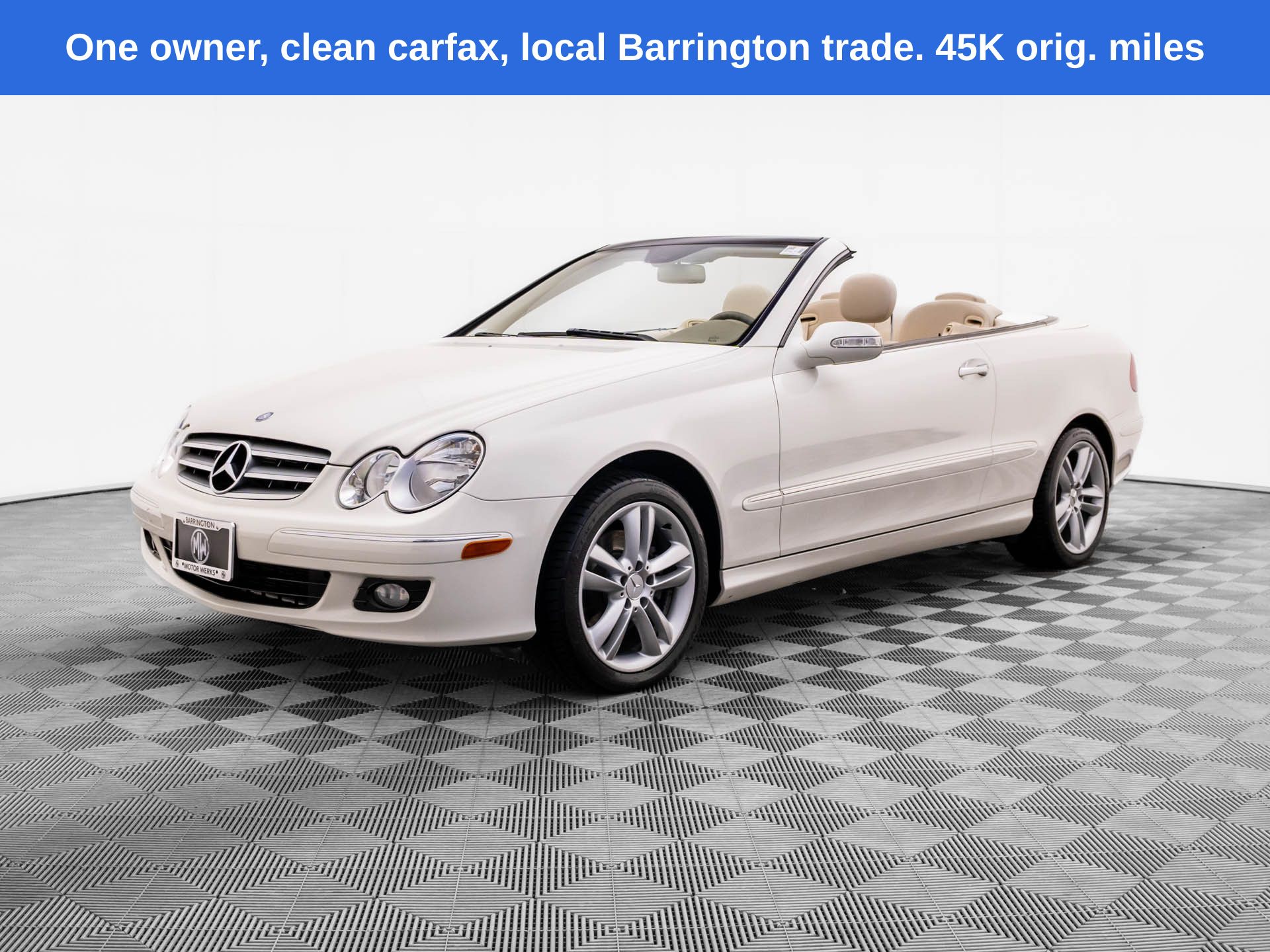 Arctic White 2007 Mercedes-Benz CLK 350 Cabriolet Convertible Rear-Wheel Drive 7-Speed Automatic Overdrive