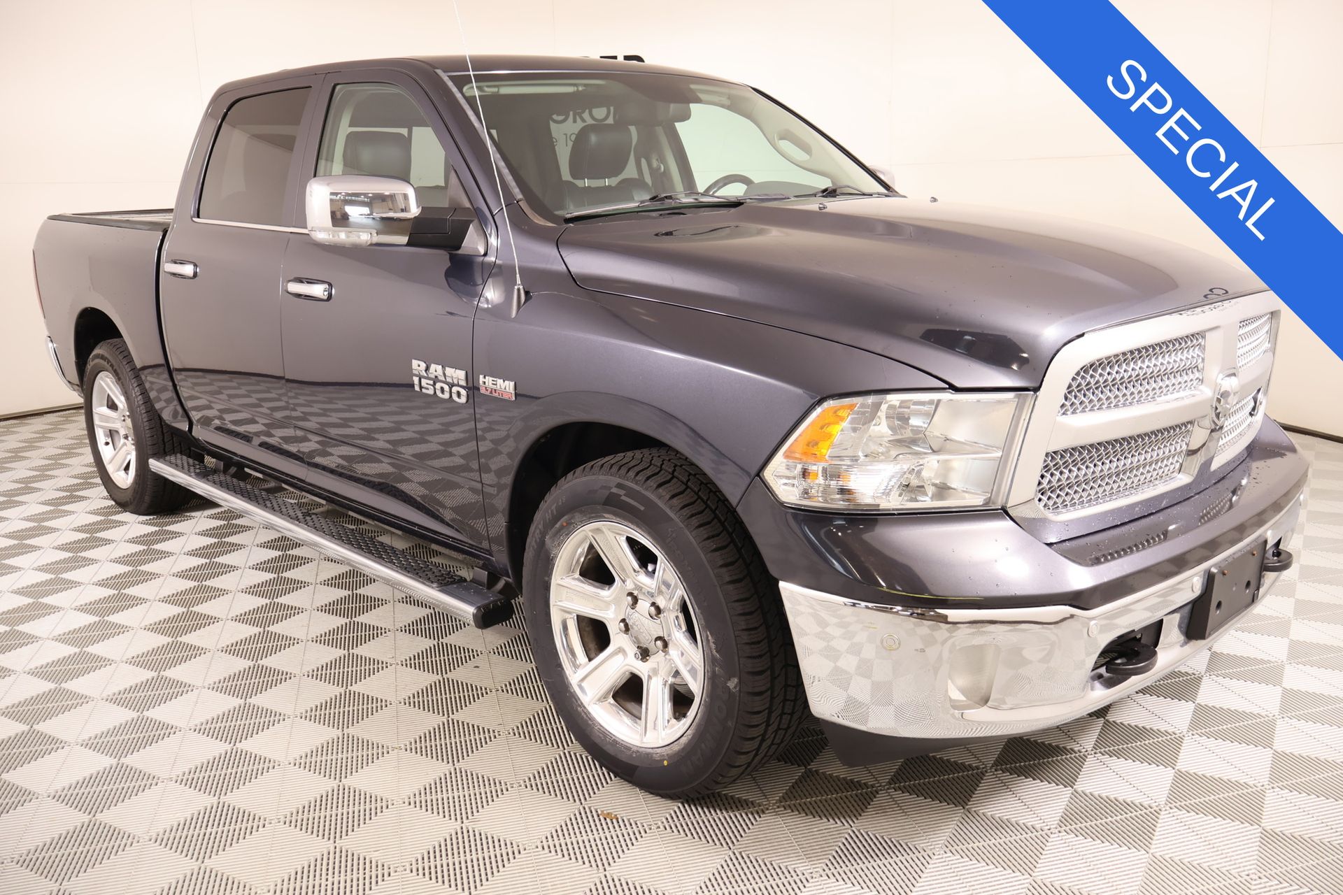 Gray (Maximum Steel Metallic Clearcoat) 2018 RAM 1500 Pickup Truck 4X2 8-Speed Automatic