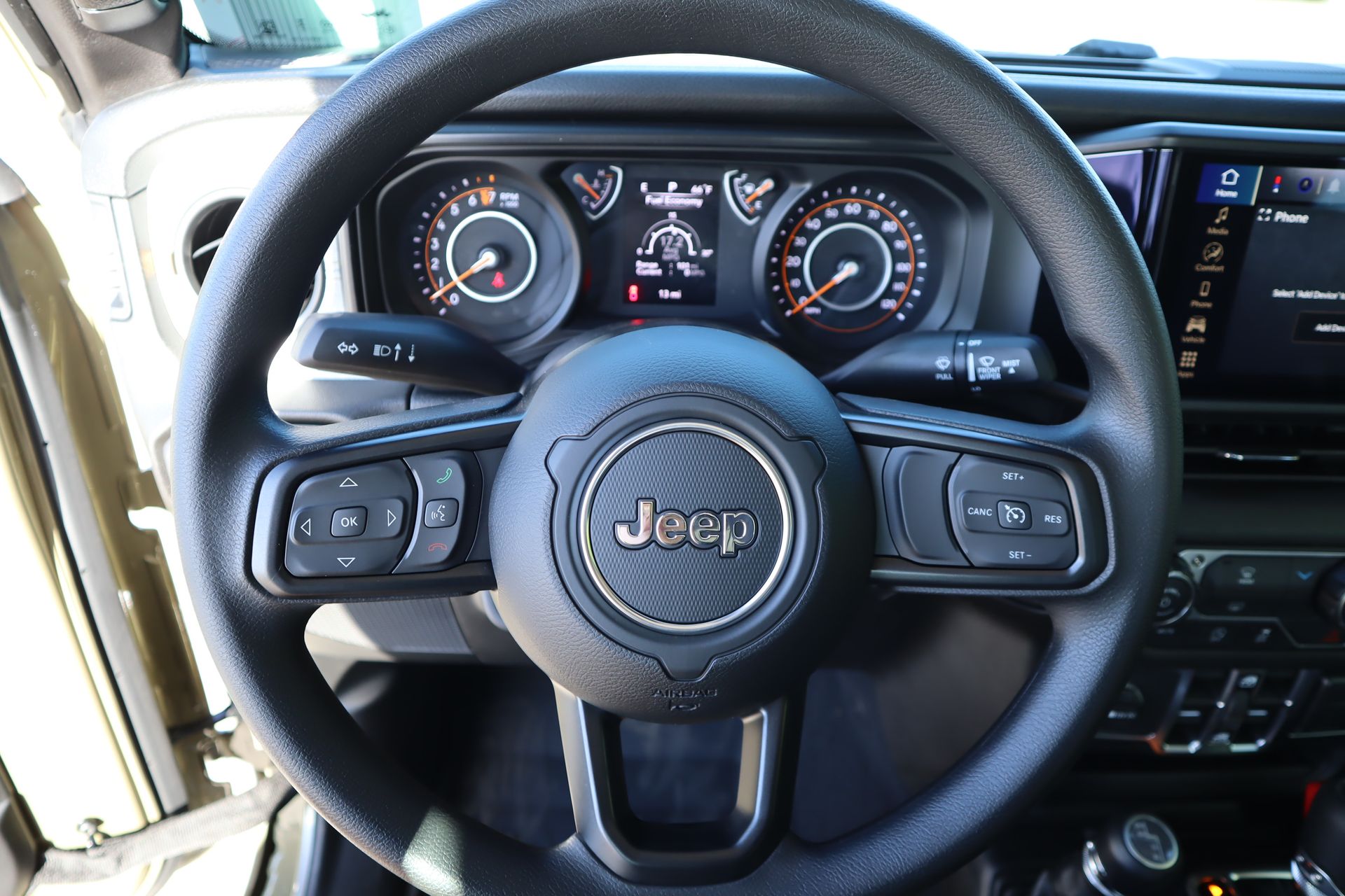 View vehicle photo 3