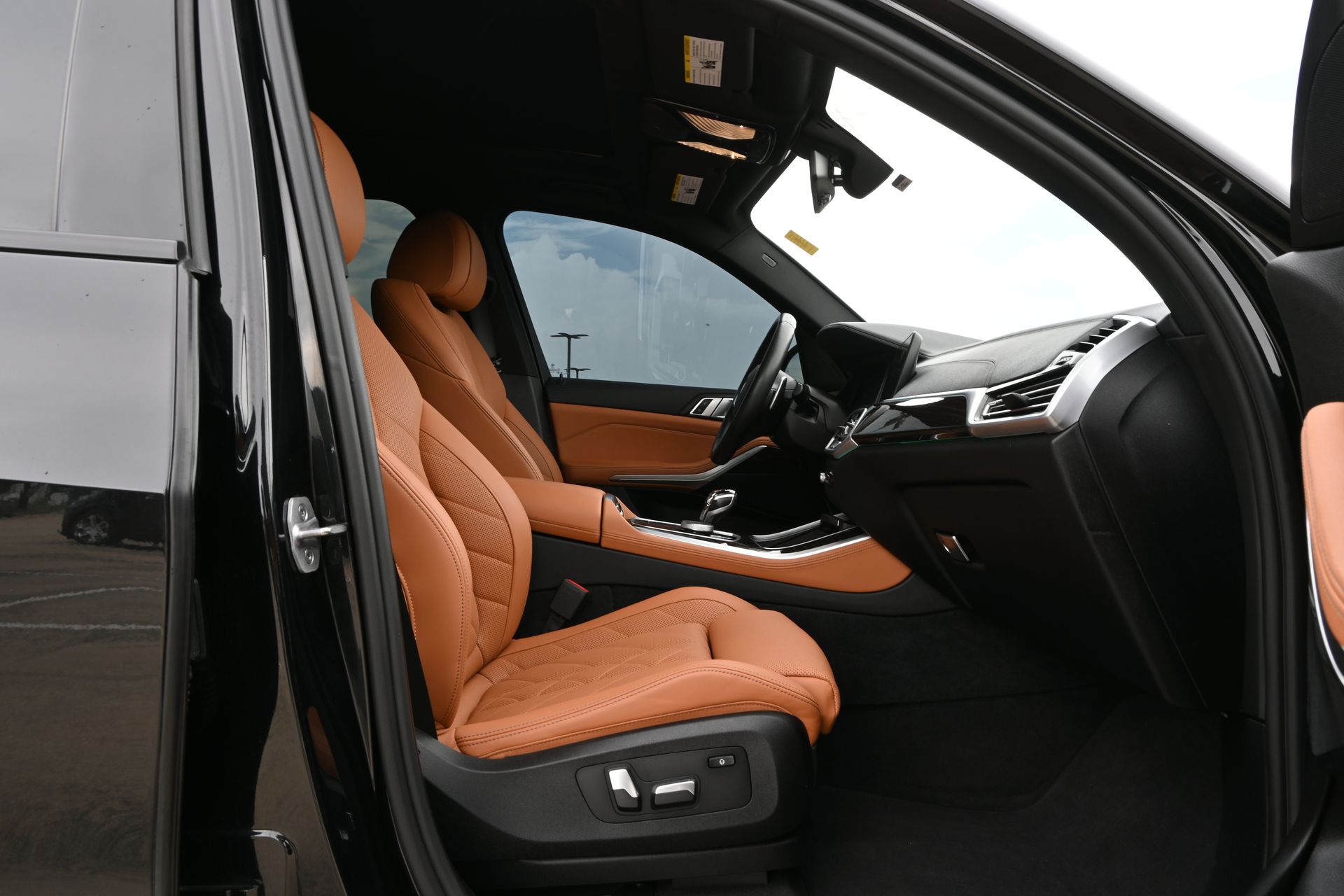 2023 BMW X5 sDrive40i Black at North Houston Mitsubishi