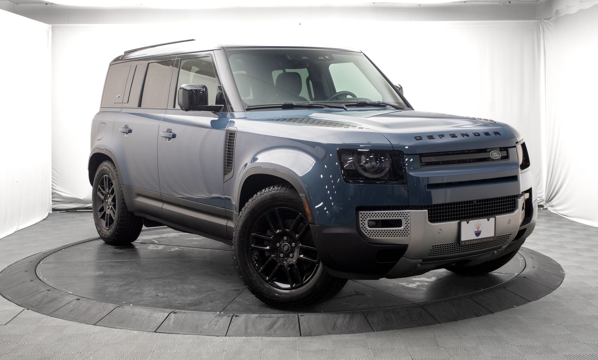 2024 Land Rover Defender 110 S