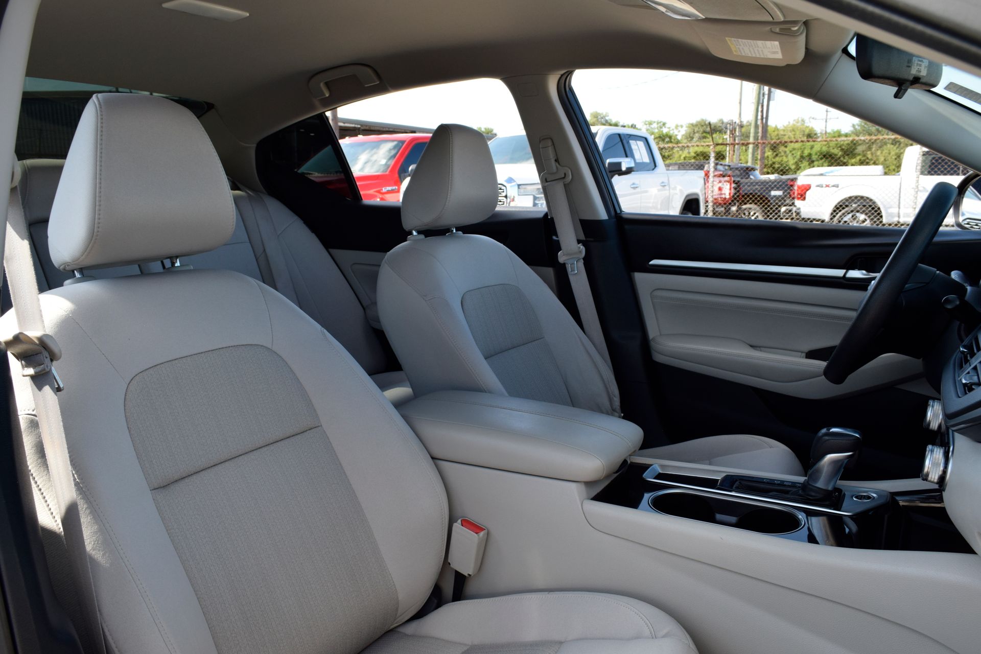 2021 Nissan Altima 2.5 SV Black at AutoSavvy Houston Southwest