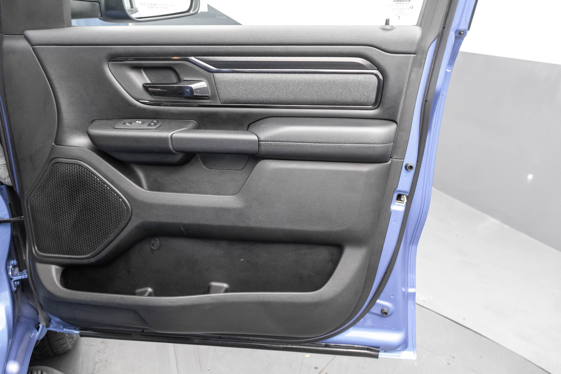 2023 RAM 1500 - Image 43