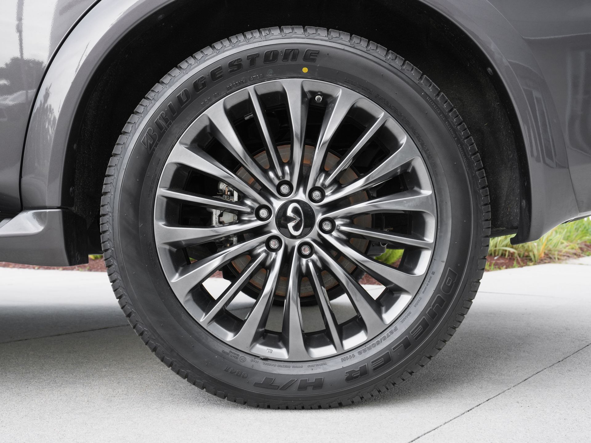 used 2024 INFINITI QX80 car, priced at $48,900