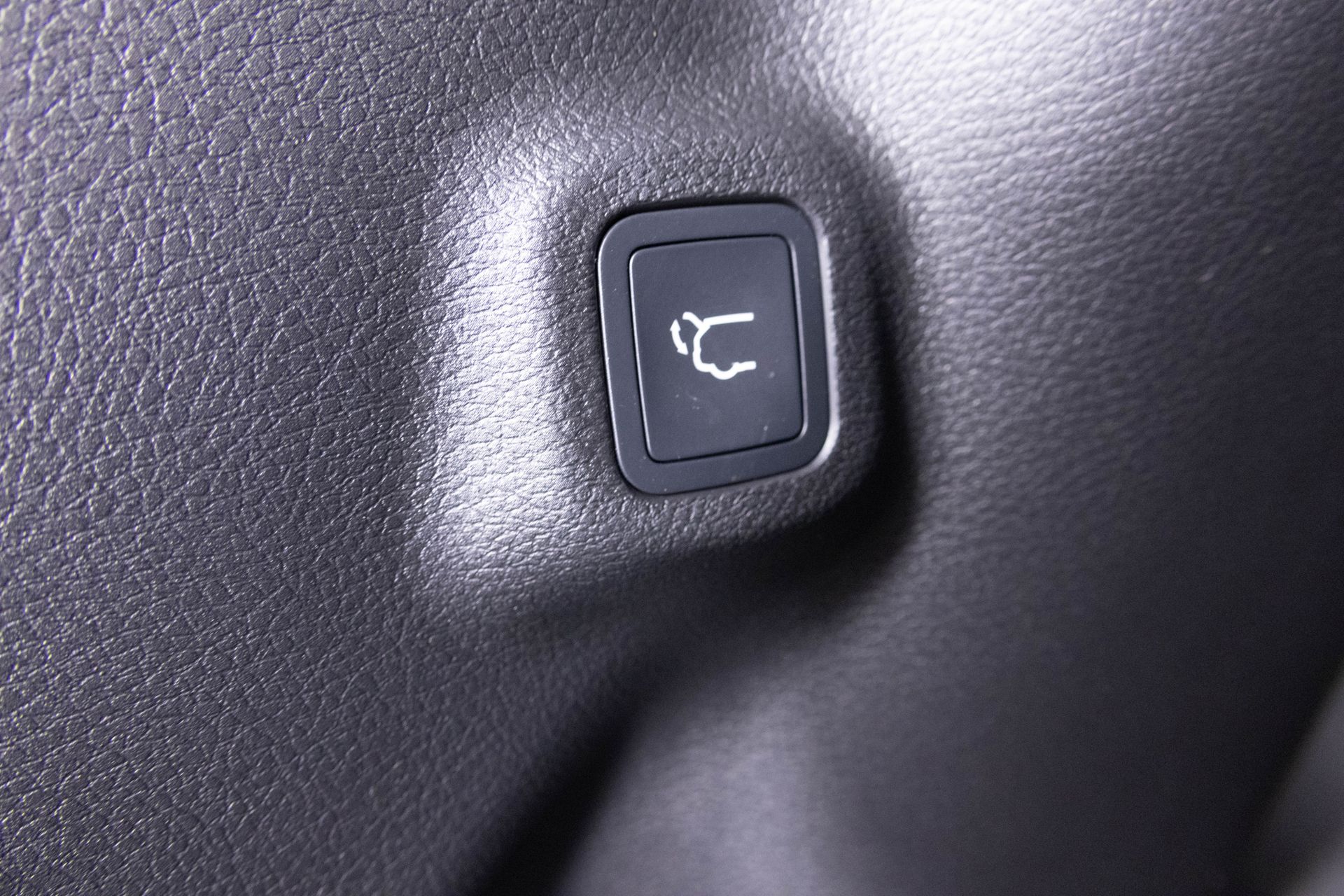 2026 JEEP COMPASS - Image 33