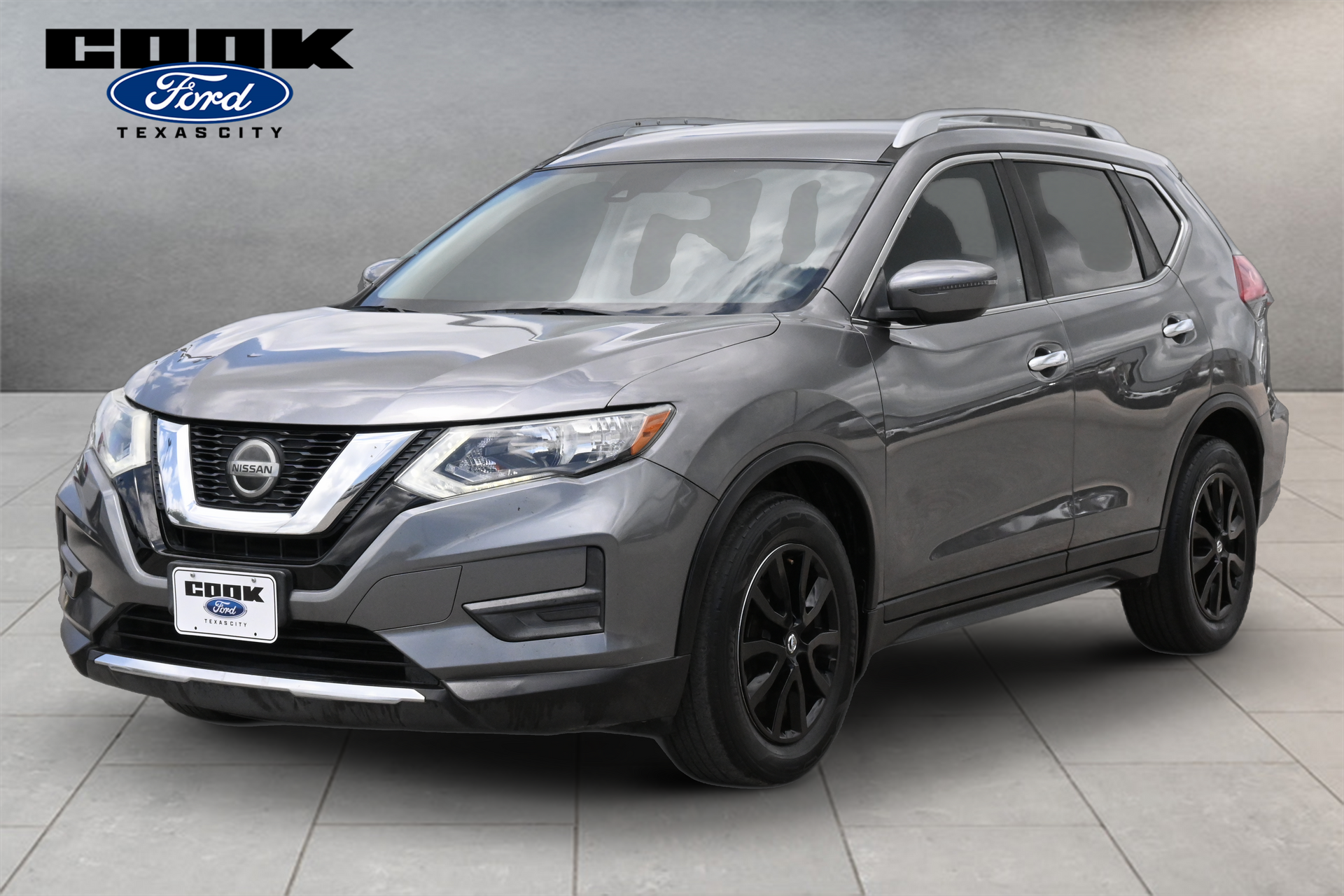 2019 Nissan Rogue S Gray at Baytown Hyundai