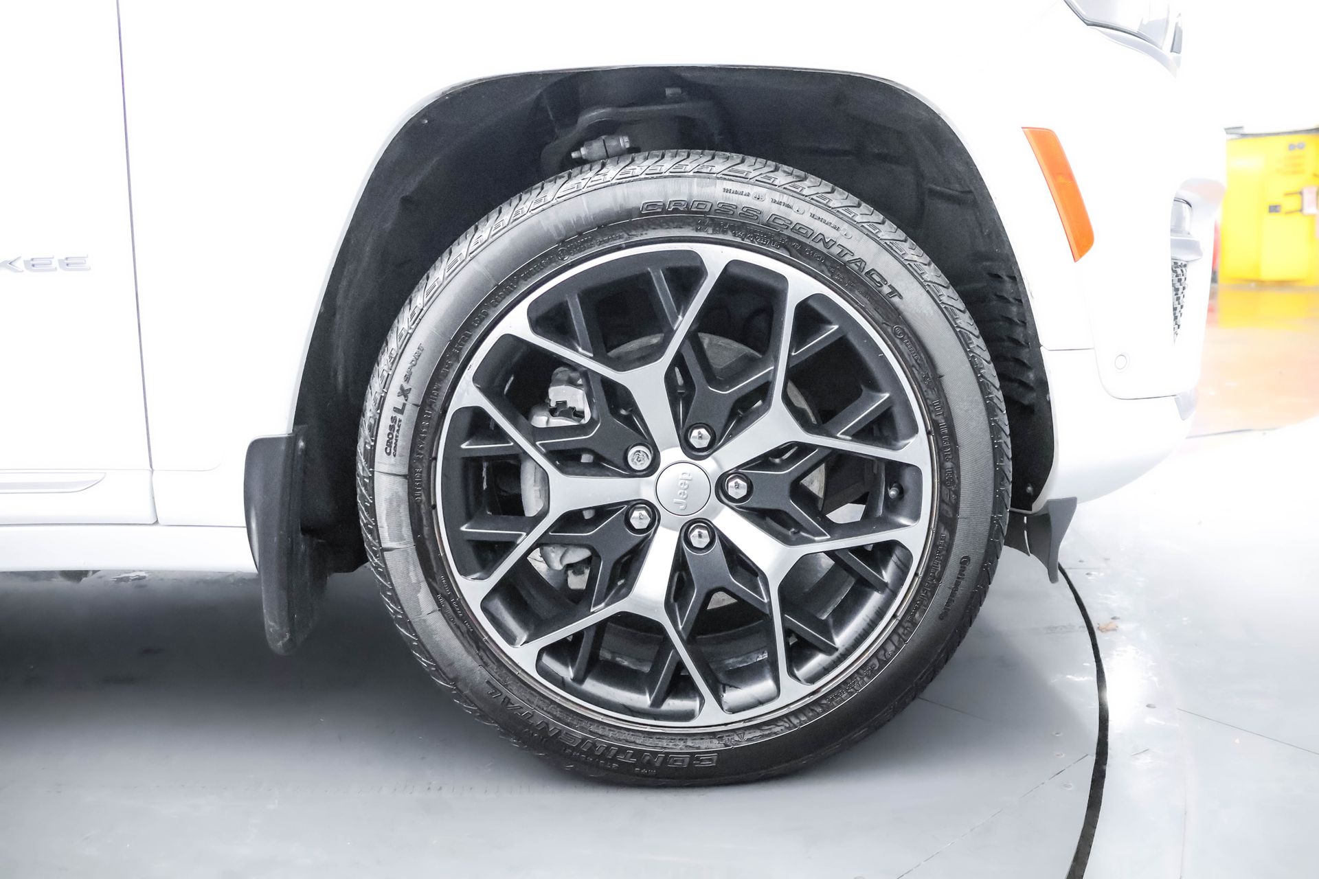 2022 JEEP GRAND CHEROKEE - Image 36