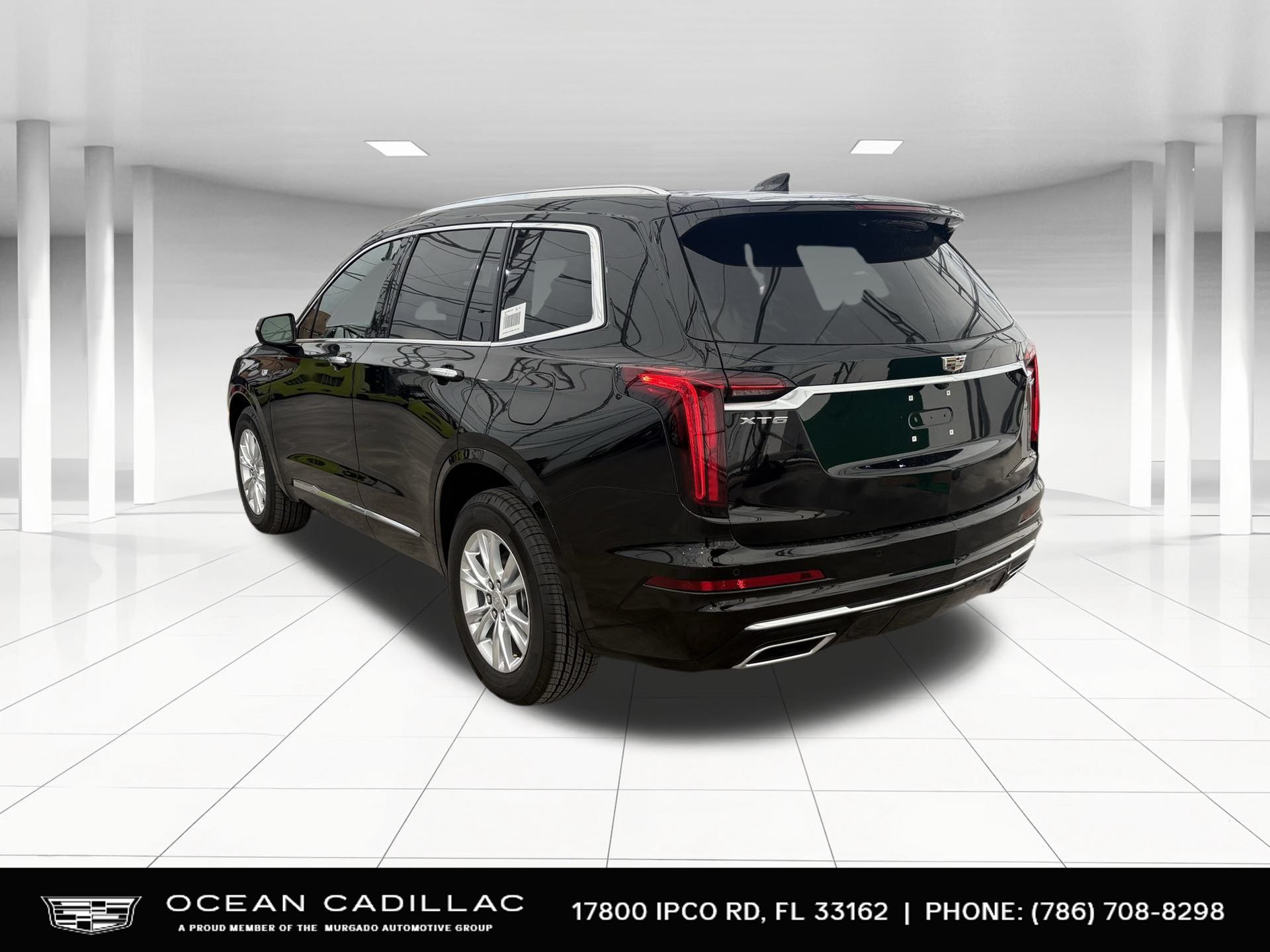 2025 Cadillac XT6 Luxury 3