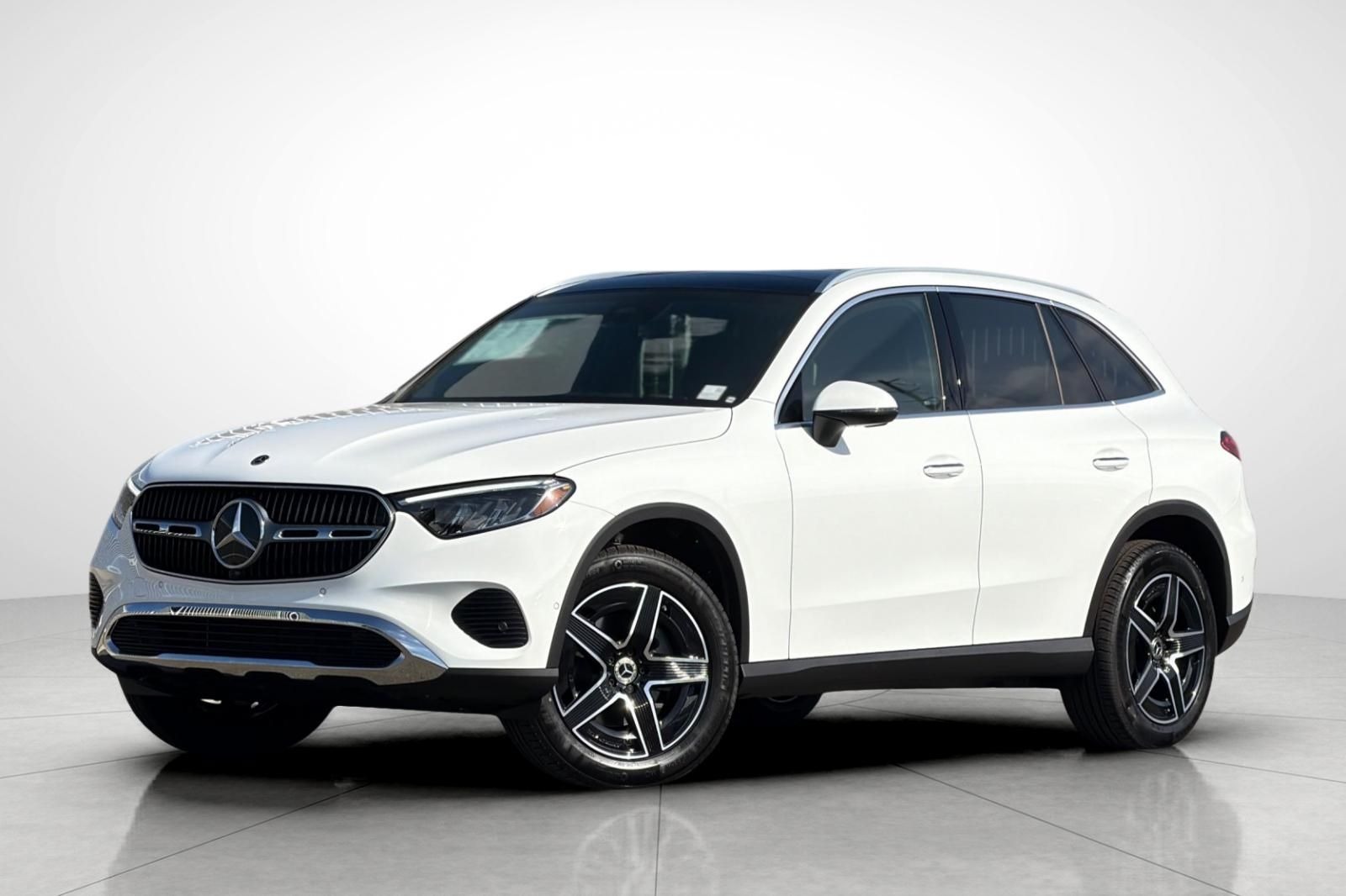 Polar White 2026 Mercedes-Benz GLC SUV / Crossover Rear-Wheel Drive 9-Speed Automatic