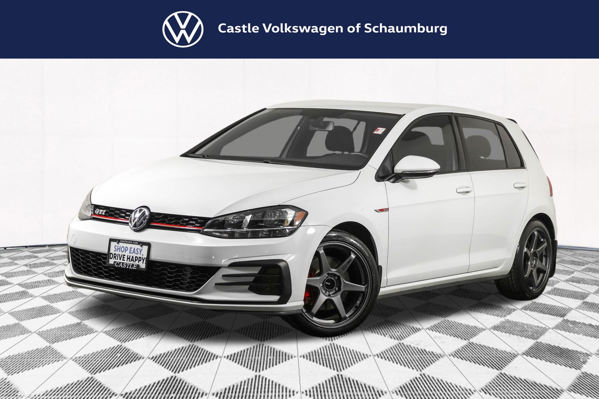 Pure White 2018 Volkswagen Golf GTI Hatchback Front-Wheel Drive 6-Speed Dual Clutch