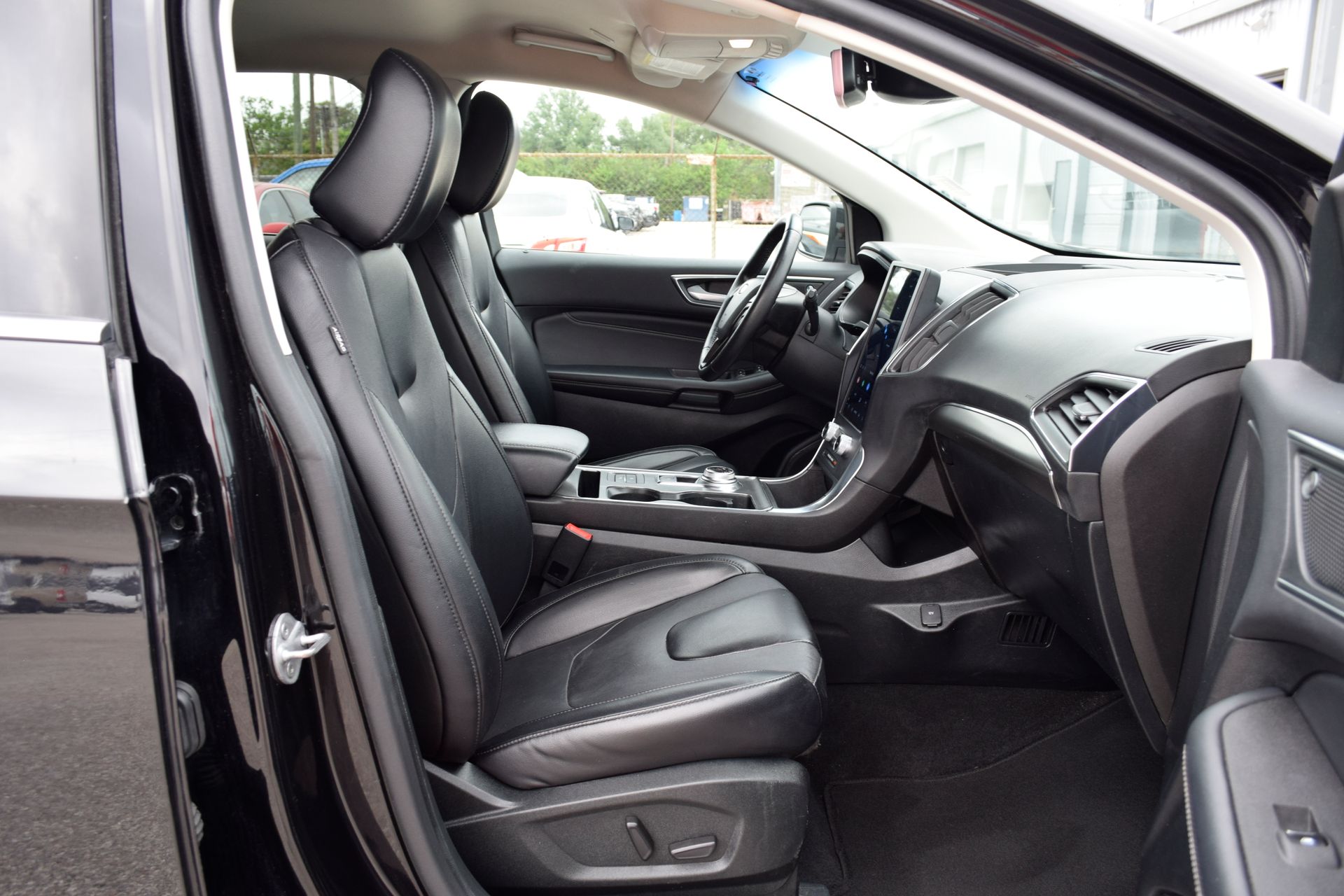 2022 Ford Edge Titanium Black at Toyota of Victoria