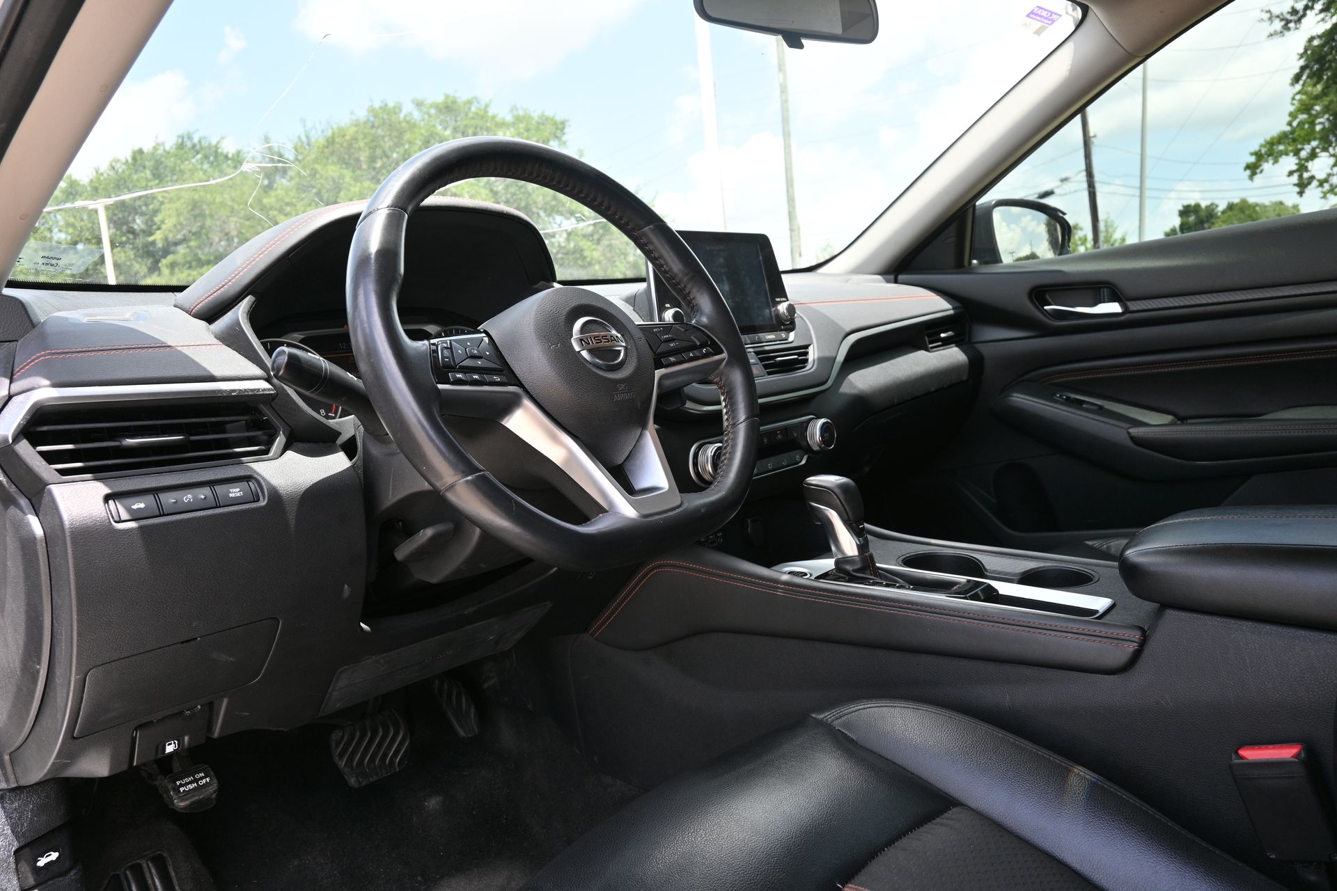 2019 Nissan Altima 2.5 SR Silver at Texan Dodge Chrysler Jeep Ram