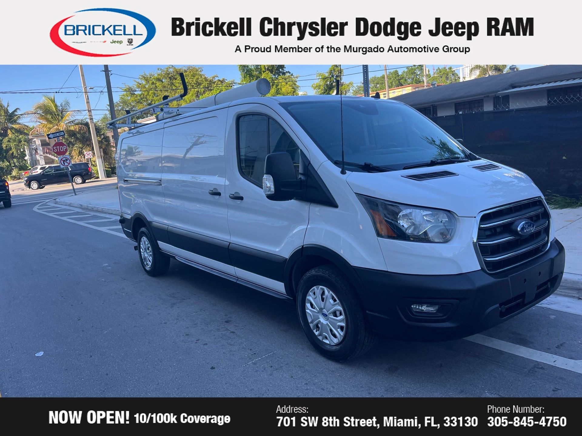 View vehicle photo 3