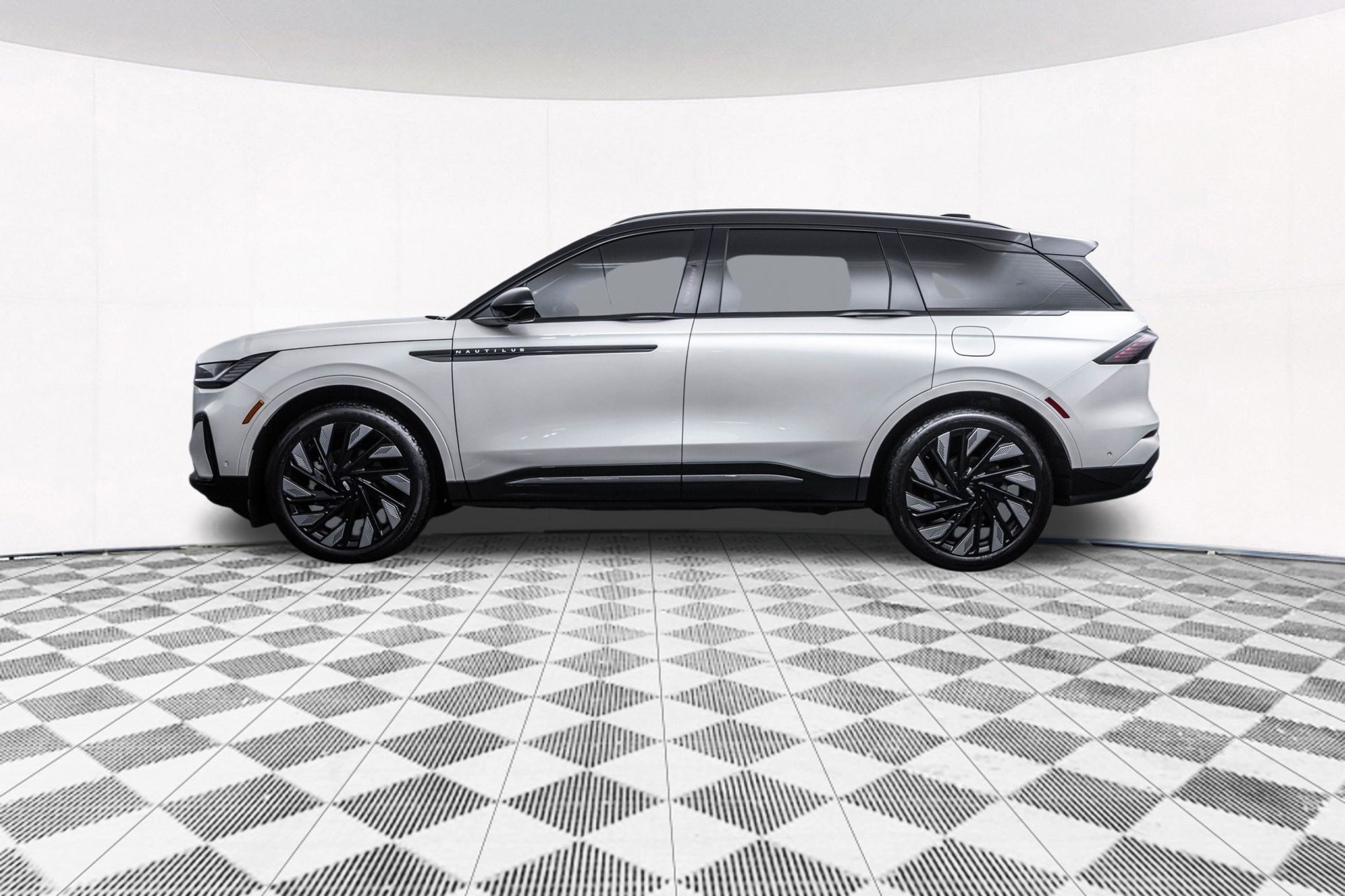 2024 LINCOLN NAUTILUS - Image 7