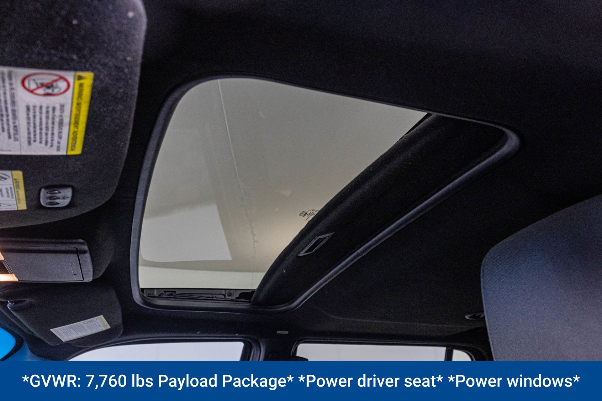 View vehicle photo 7