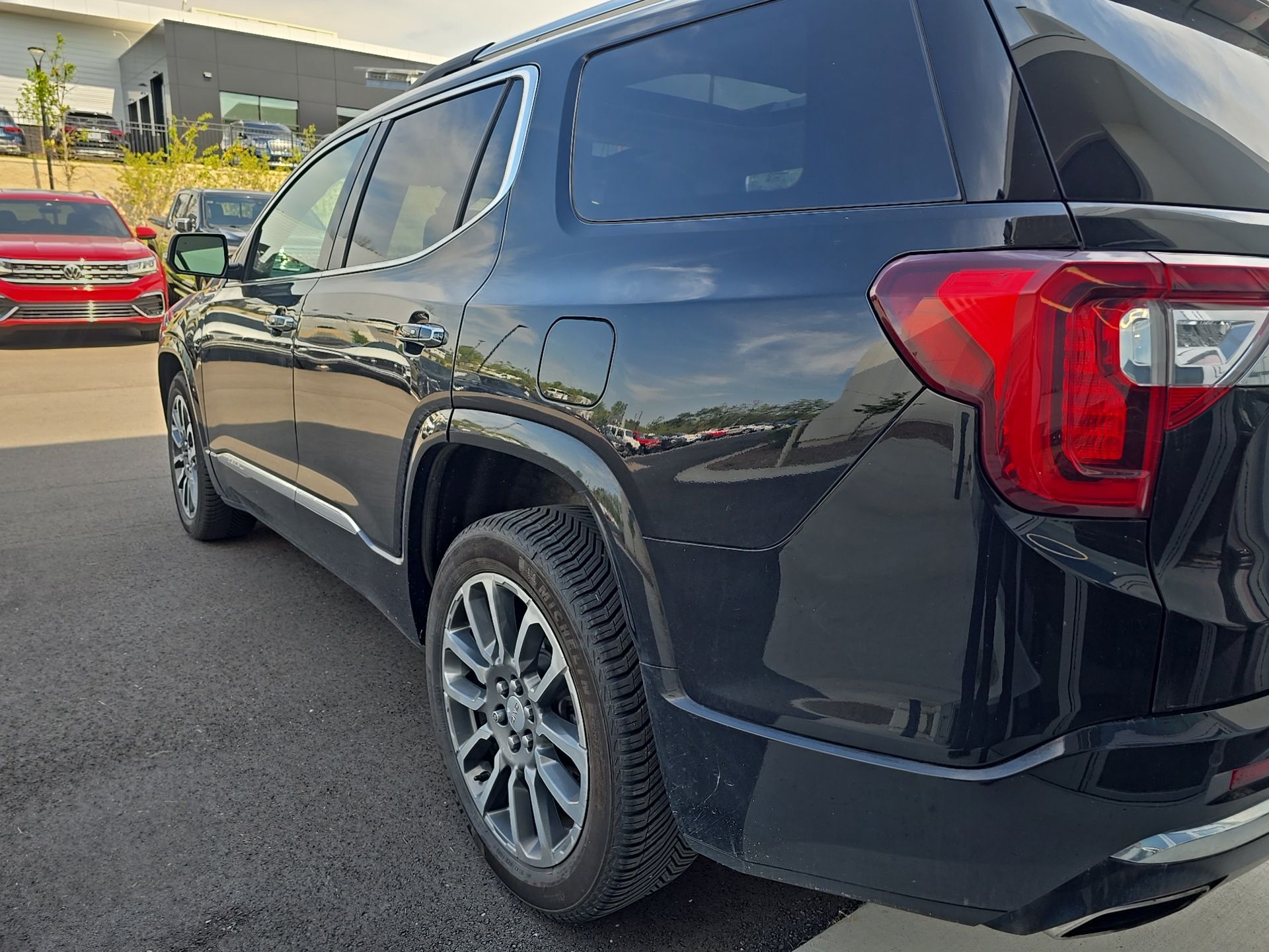used 2021 GMC Acadia car, priced at $29,440