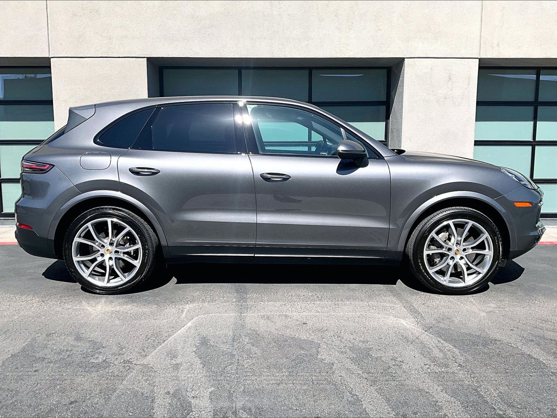 2021 Cayenne S picture #7