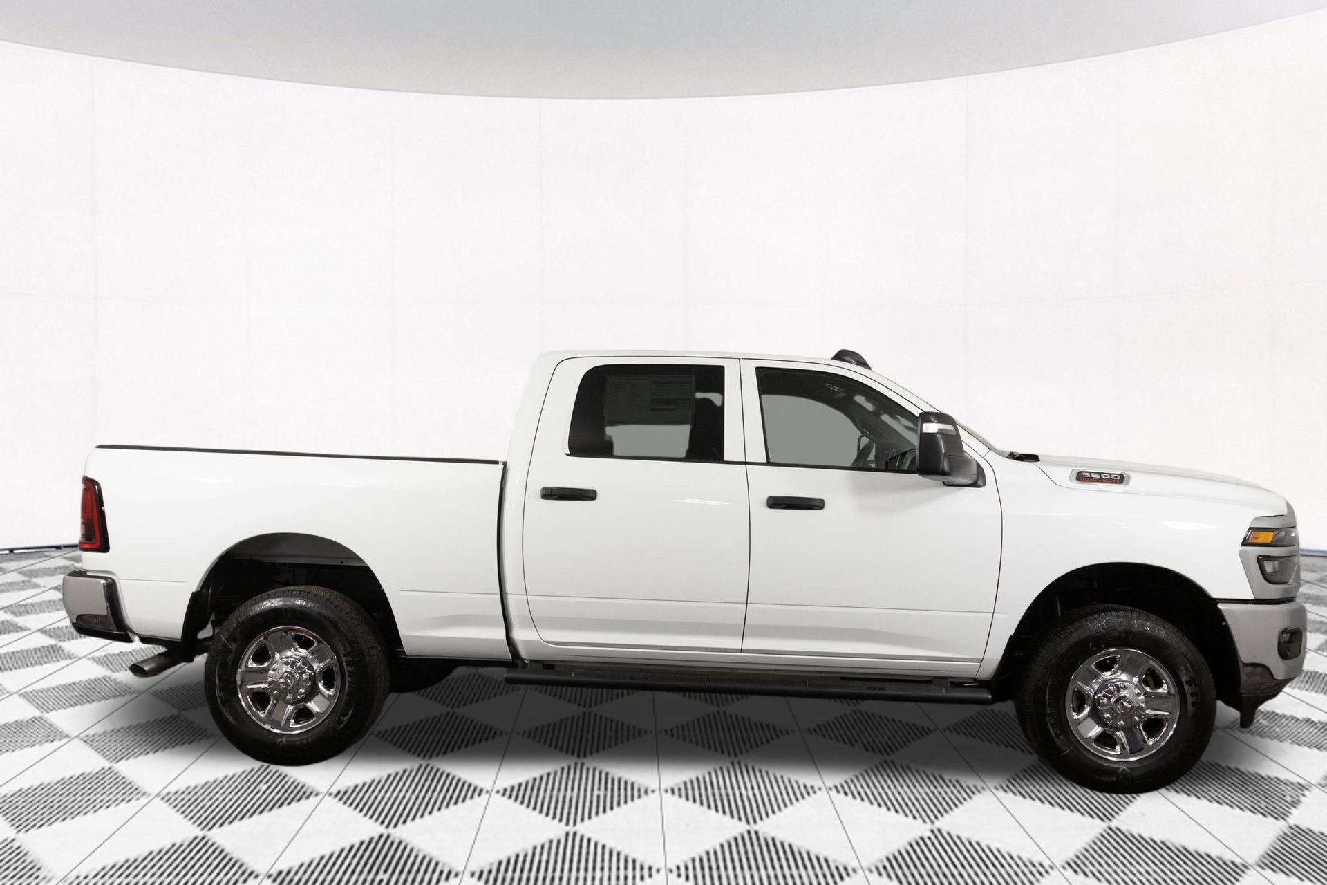 2026 RAM 3500 - Image 6