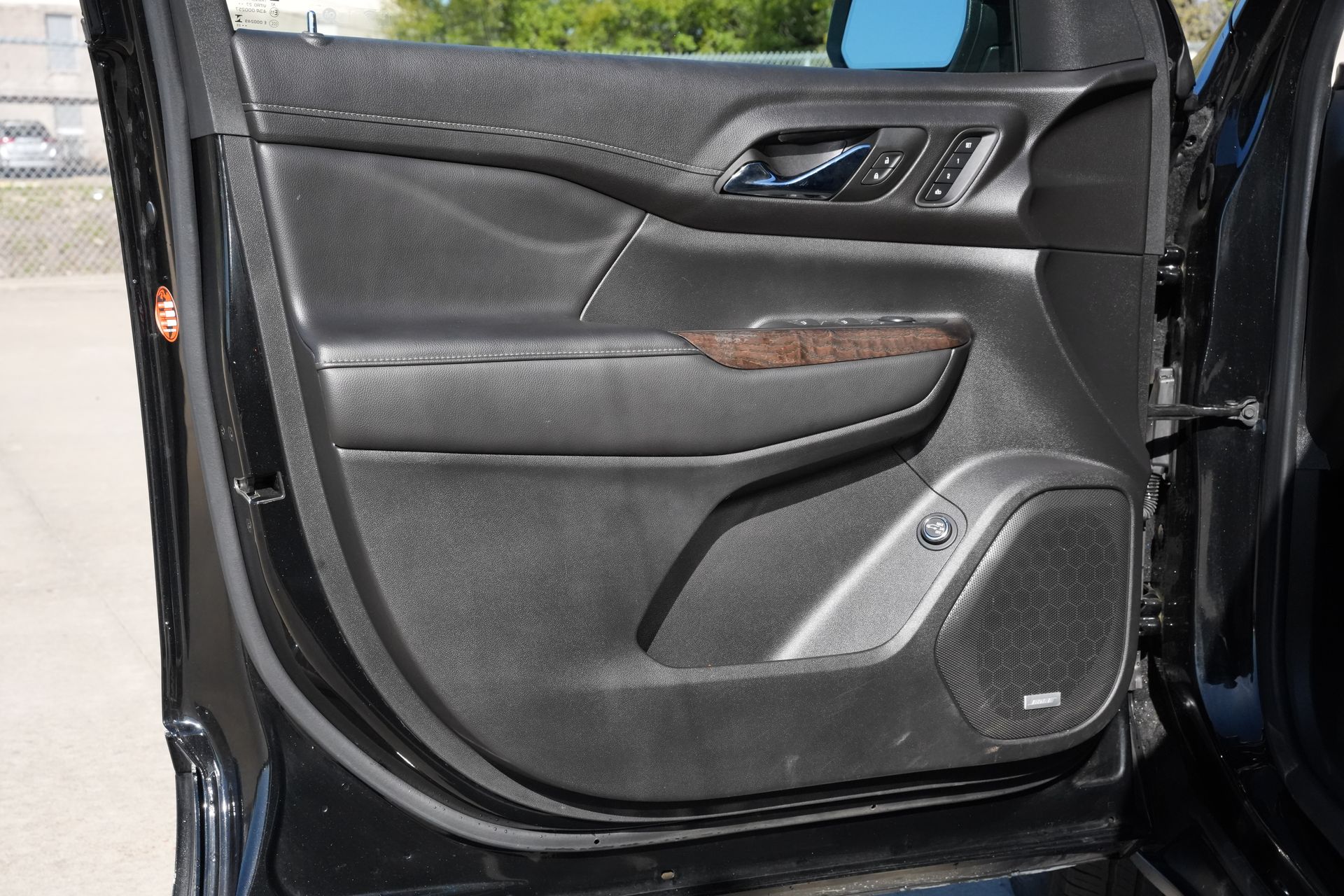 2023 GMC Acadia Denali Black at AutoSavvy Houston Southwest