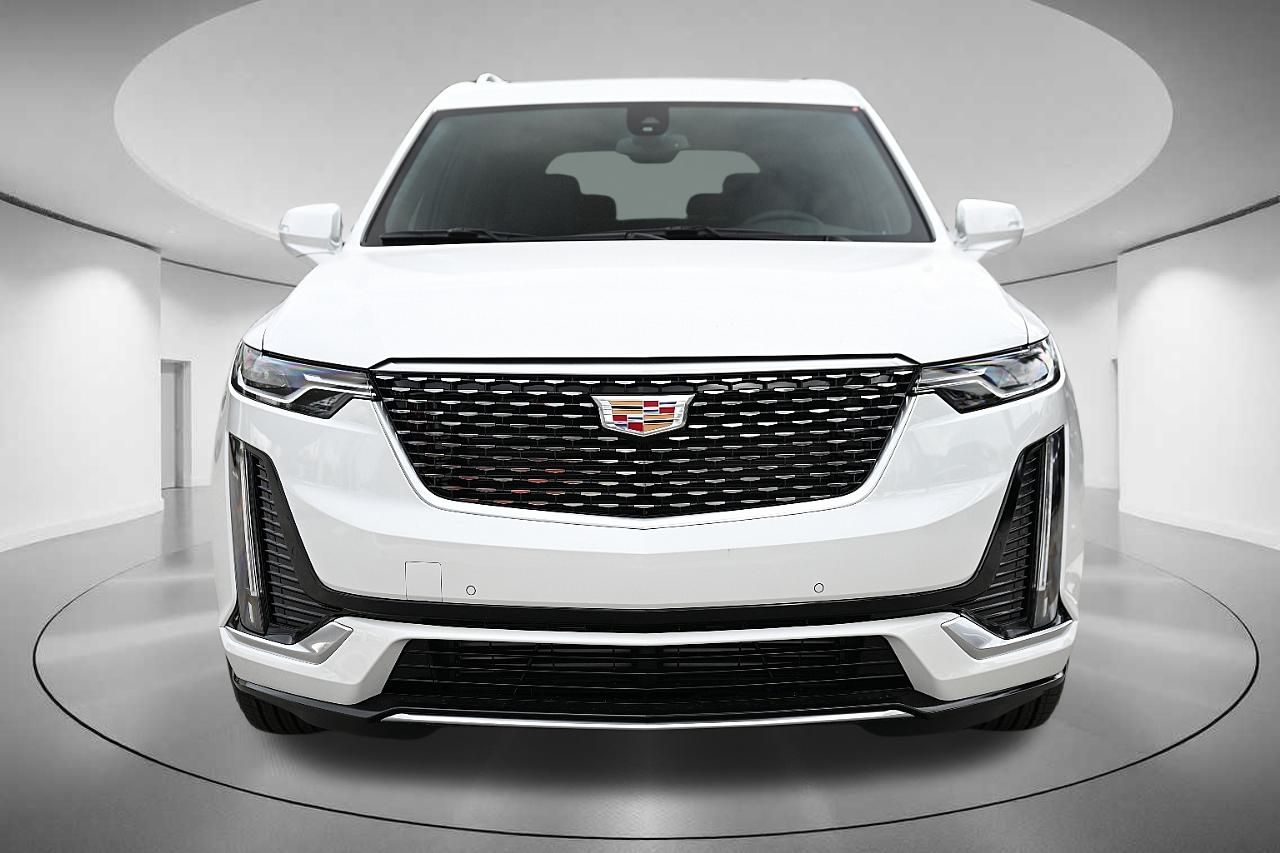 2024 Cadillac XT6 Luxury 8