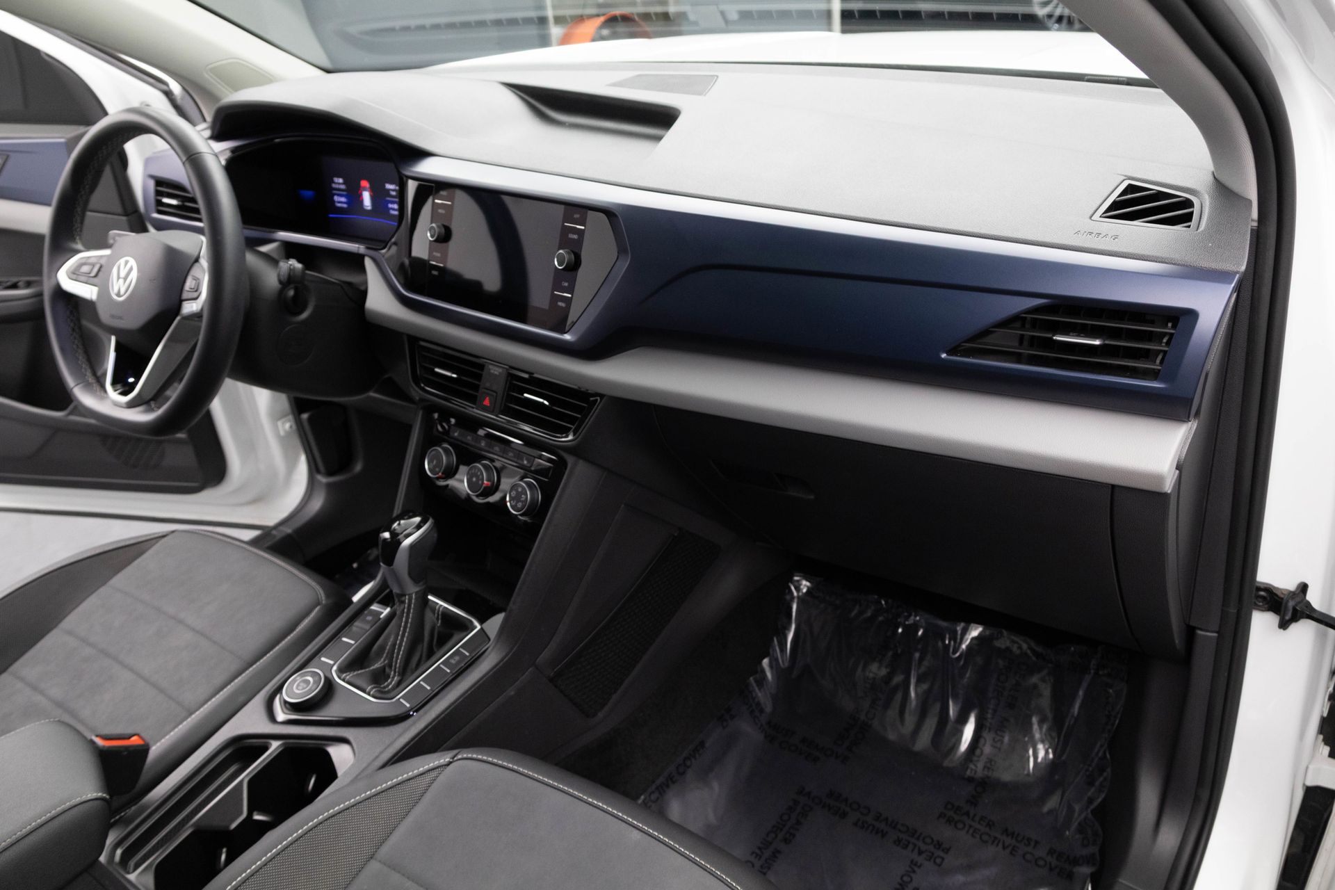 2023 VOLKSWAGEN TAOS - Image 36