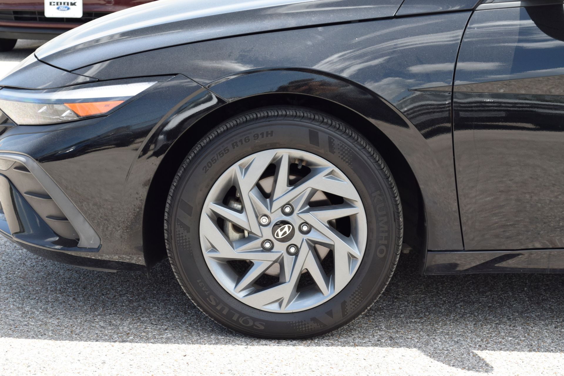 2024 Hyundai Elantra SEL Black at Community Honda