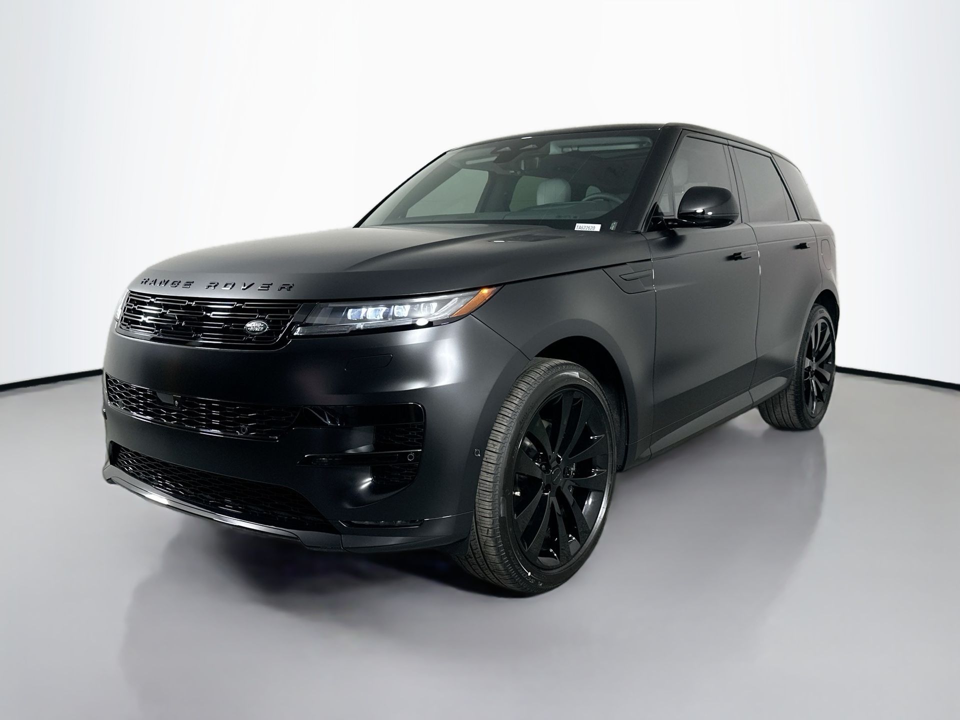 2026 Land Rover Range Rover Sport P460e Dynamic SE AWD