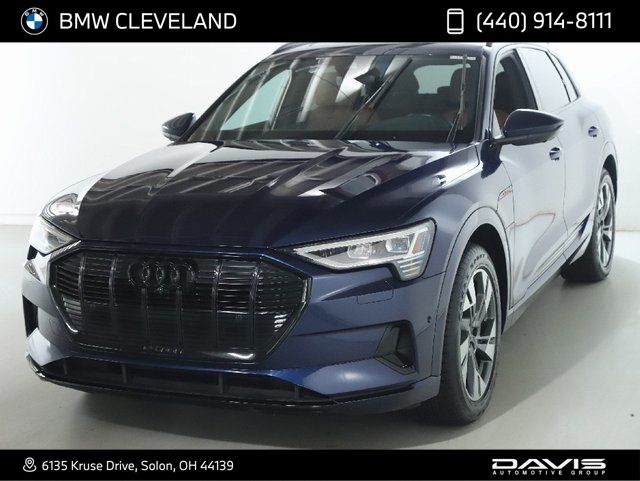 2022 Audi e-tron Premium quattro AWD