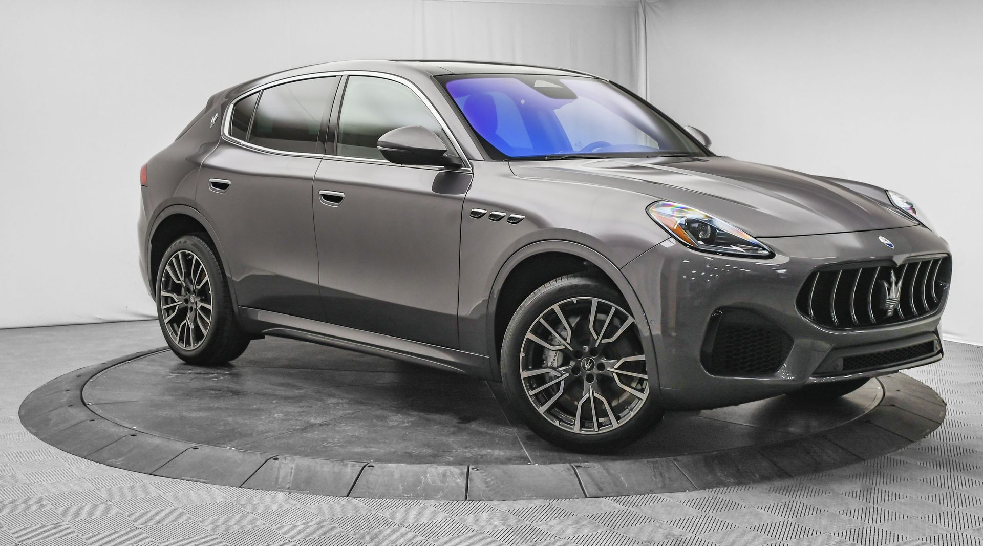 2025 Maserati Grecale Base