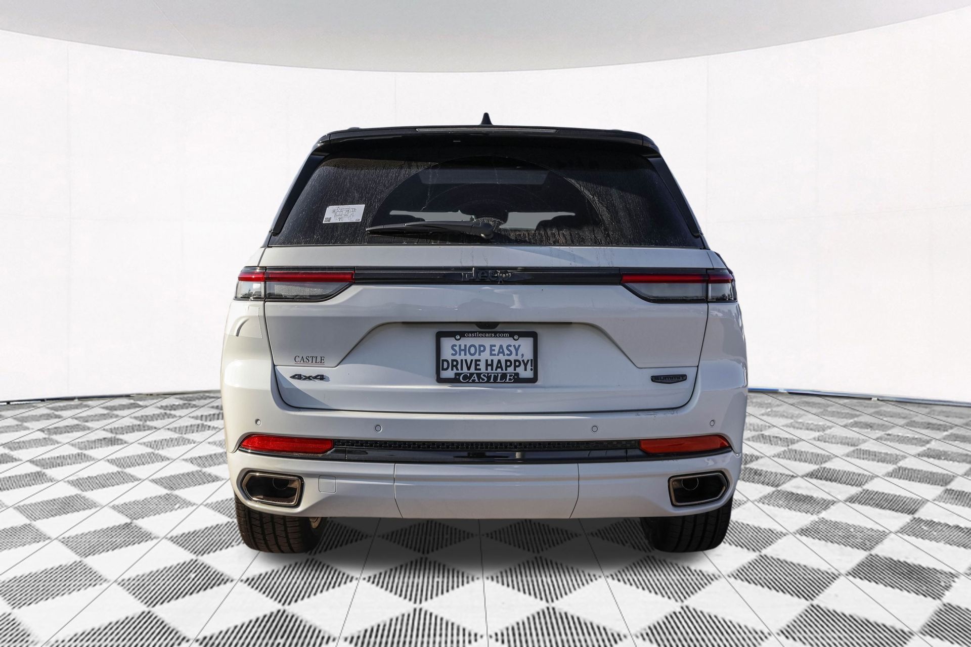 2025 JEEP GRAND CHEROKEE - Image 12