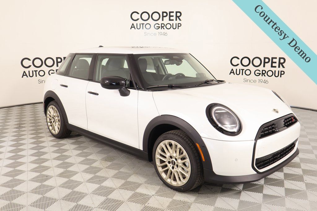 Nanuq White Metallic 2025 MINI Cooper Hatchback 7-Speed Automatic