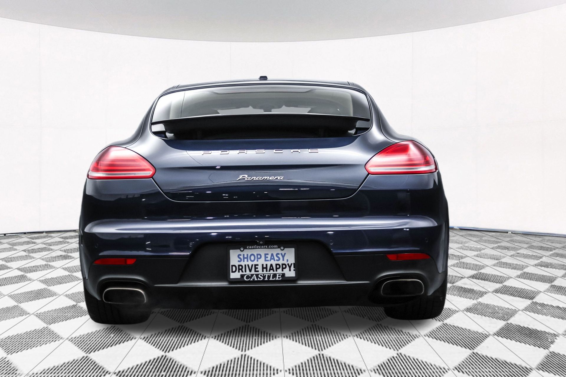 2015 PORSCHE PANAMERA - Image 14
