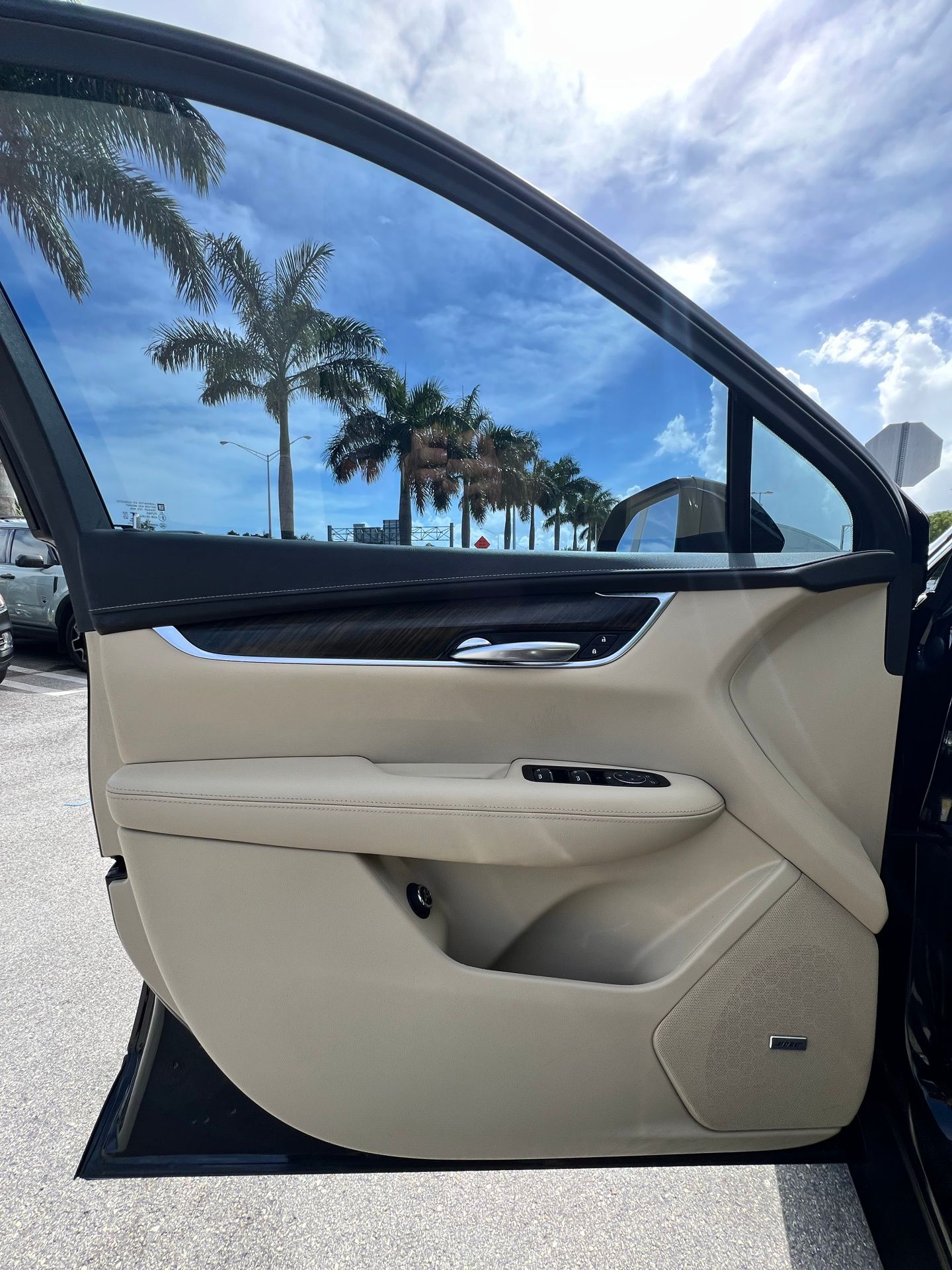 2019 Cadillac XT5 Base 3