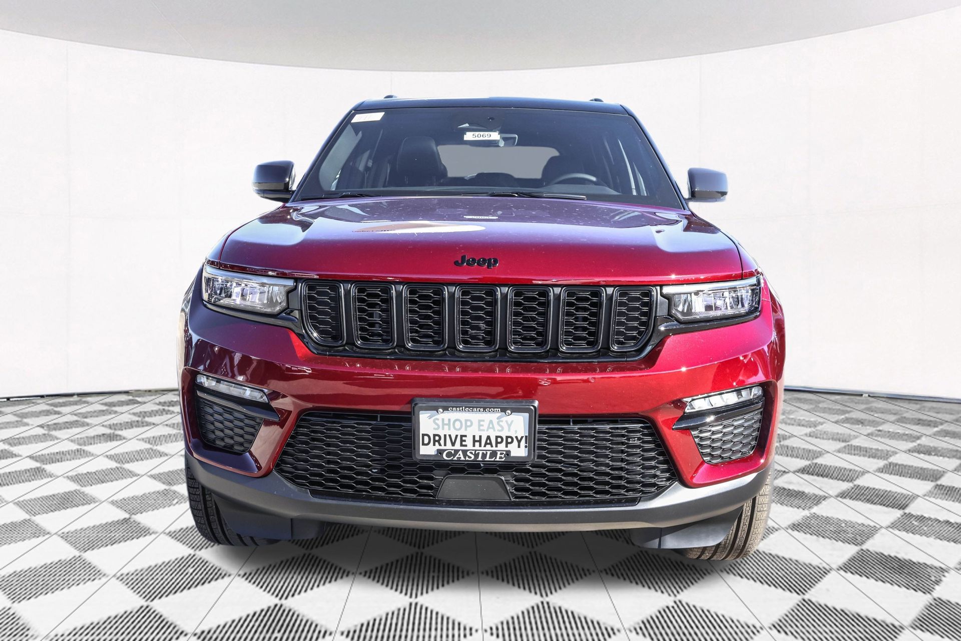 2025 JEEP GRAND CHEROKEE - Image 9