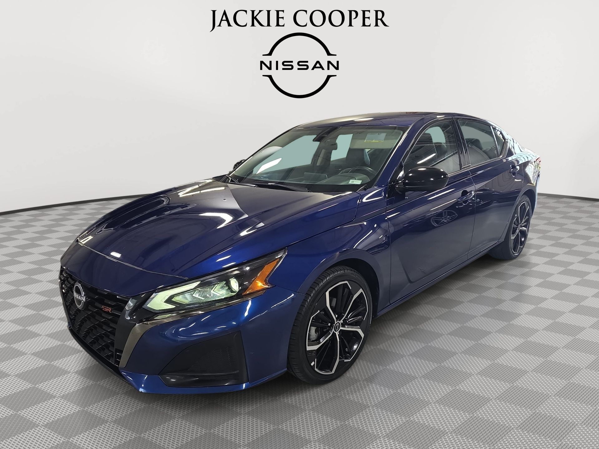 Deep Blue Pearl 2024 Nissan Altima Sedan Front-Wheel Drive Continuously Variable Transmission