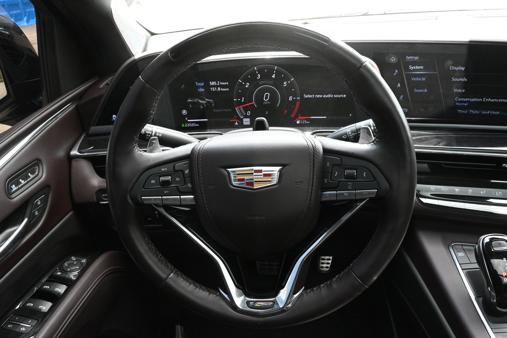 2024 Cadillac Escalade V-Series - 10
