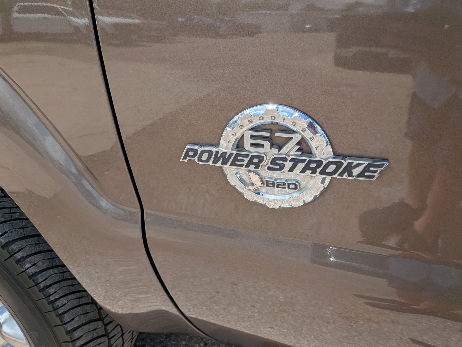 2016 Ford F-350SD Lariat Brown at Autostrade