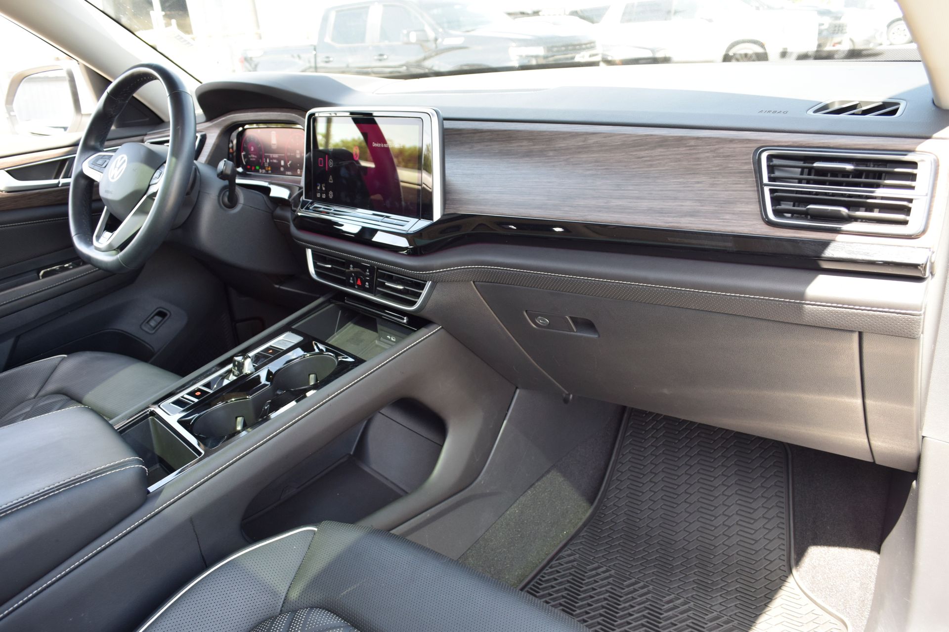 2024 Volkswagen Atlas 2.0T SEL Premium R-Line White at Don McGill Toyota
