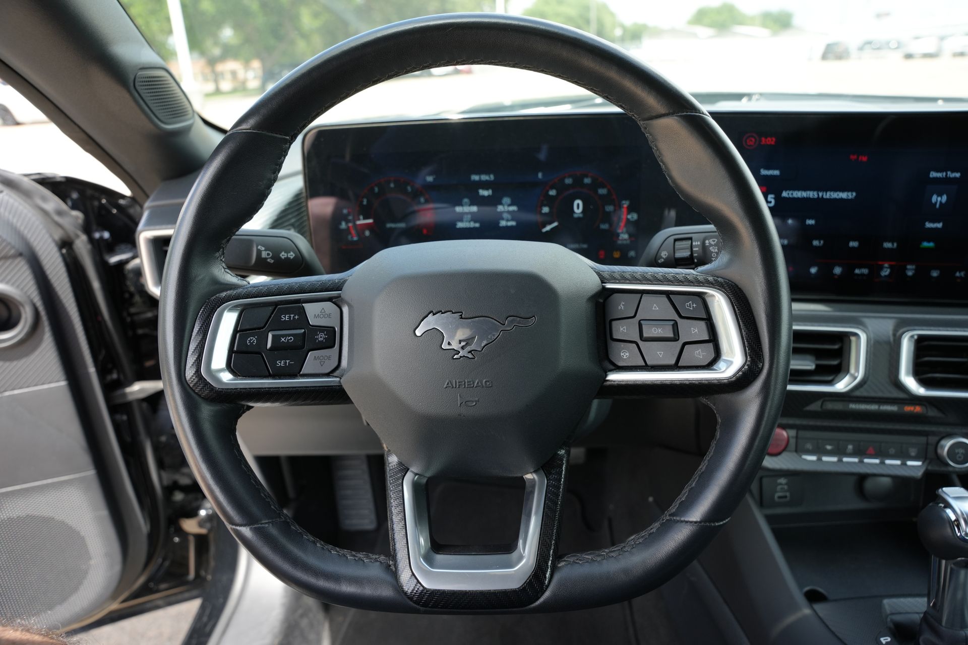 2025 Ford Mustang EcoBoost Premium - 8