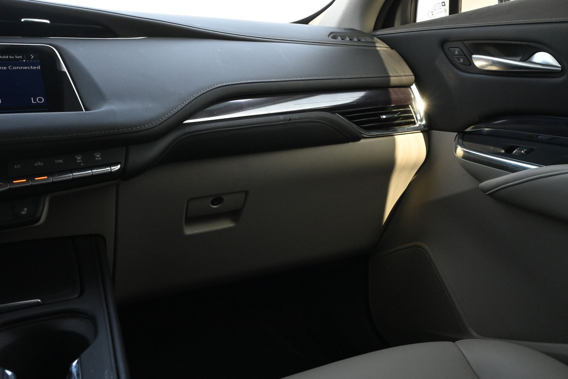 2023 Cadillac XT4 Luxury White at Bayway Cadillac Southwest