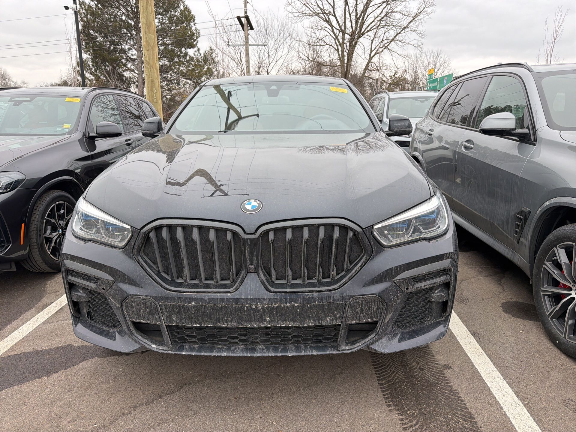 2023 BMW X6 M50i AWD