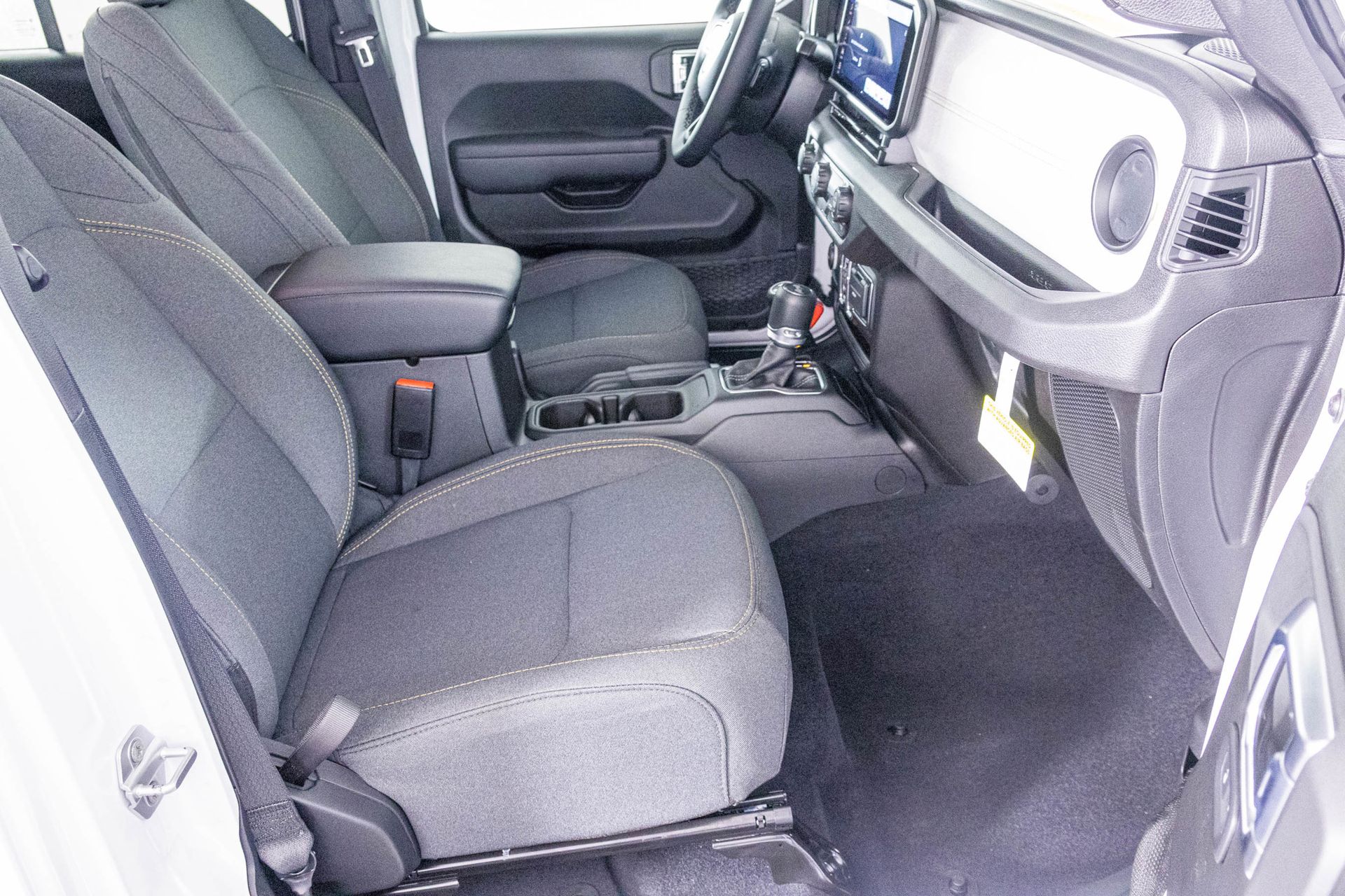 2026 JEEP WRANGLER - Image 35